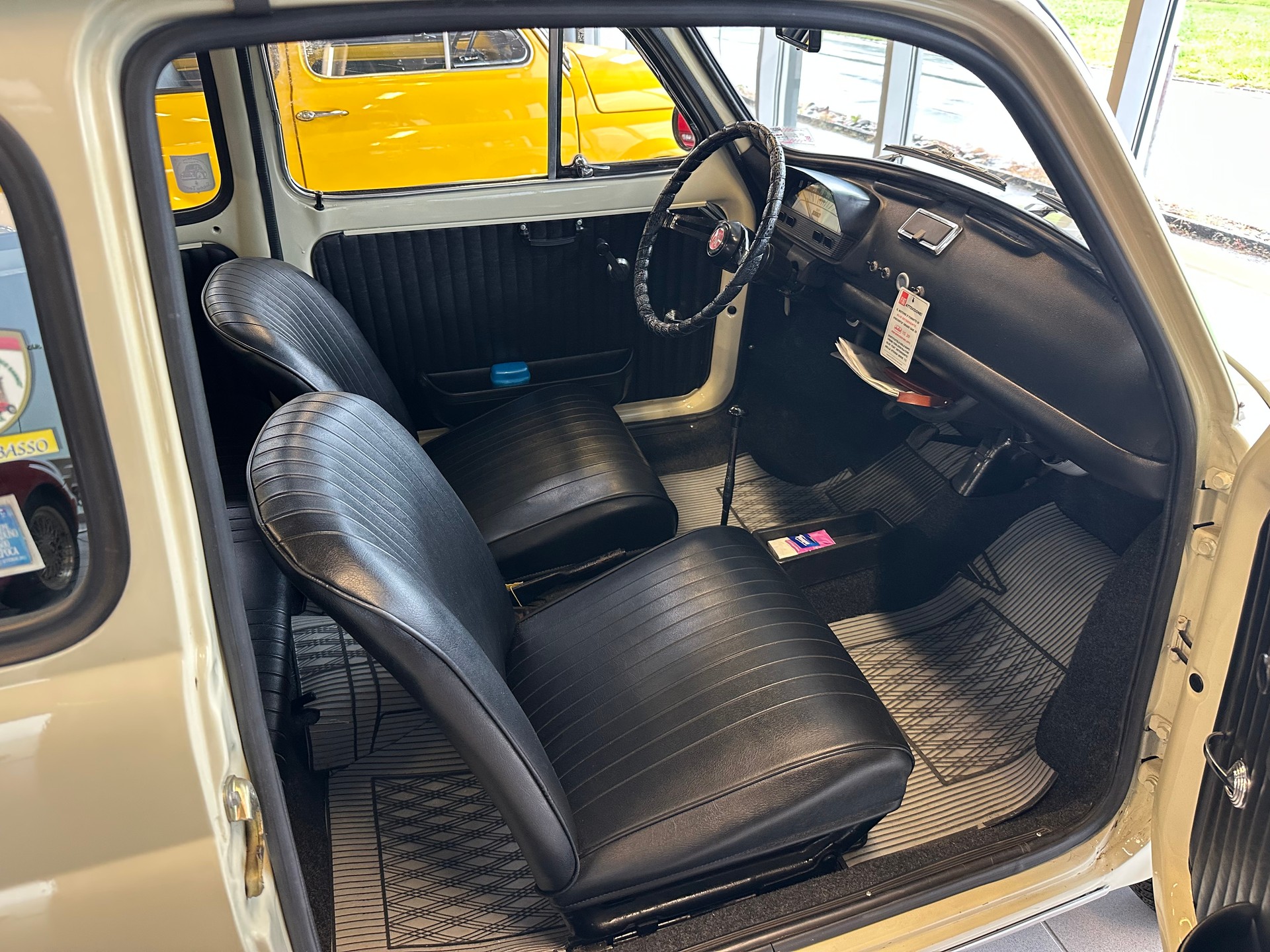 FIAT 500L-image-6