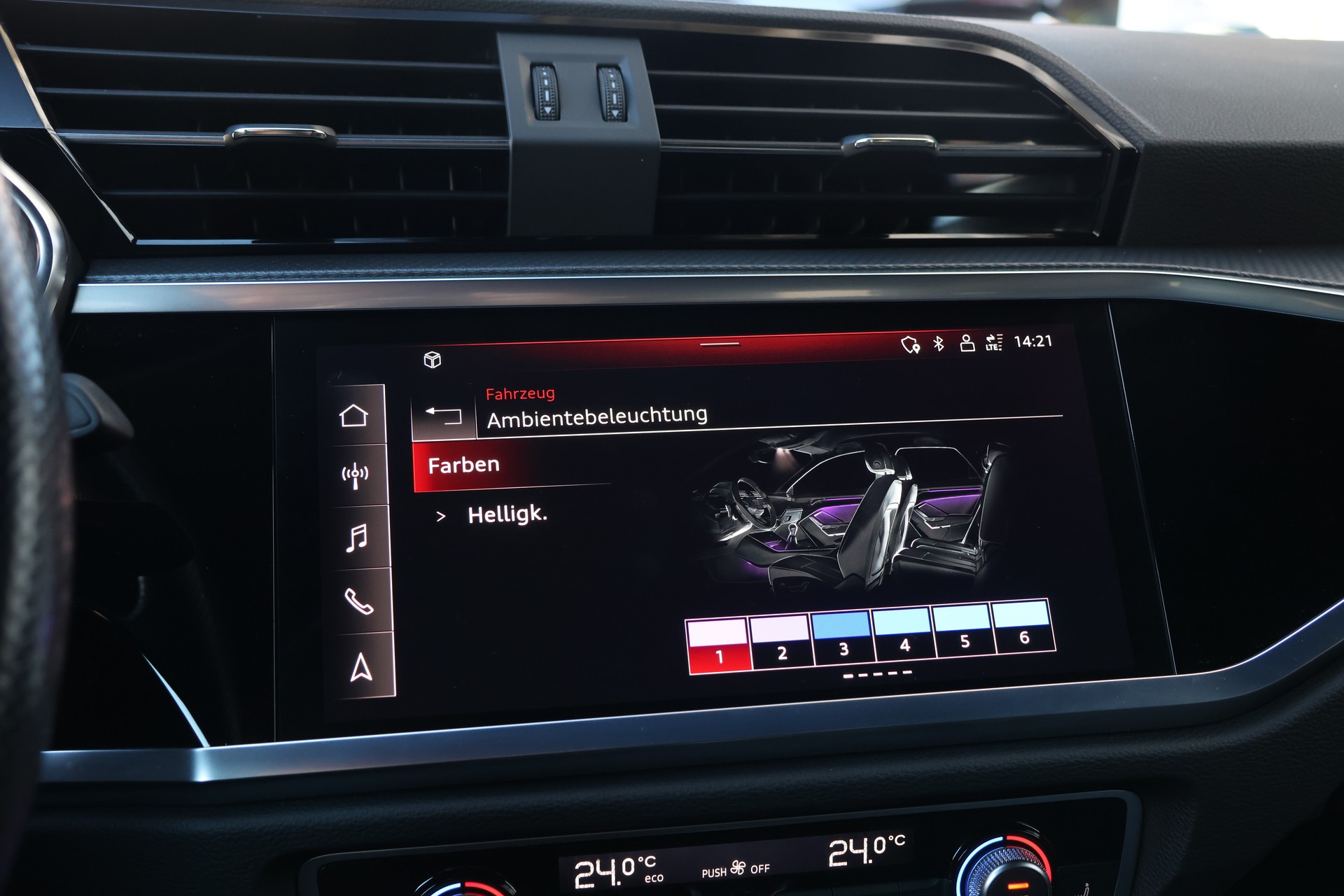 AUDI Q3 Sportback 35 TFSI S line Attraction S-tronic (CH)-image-24