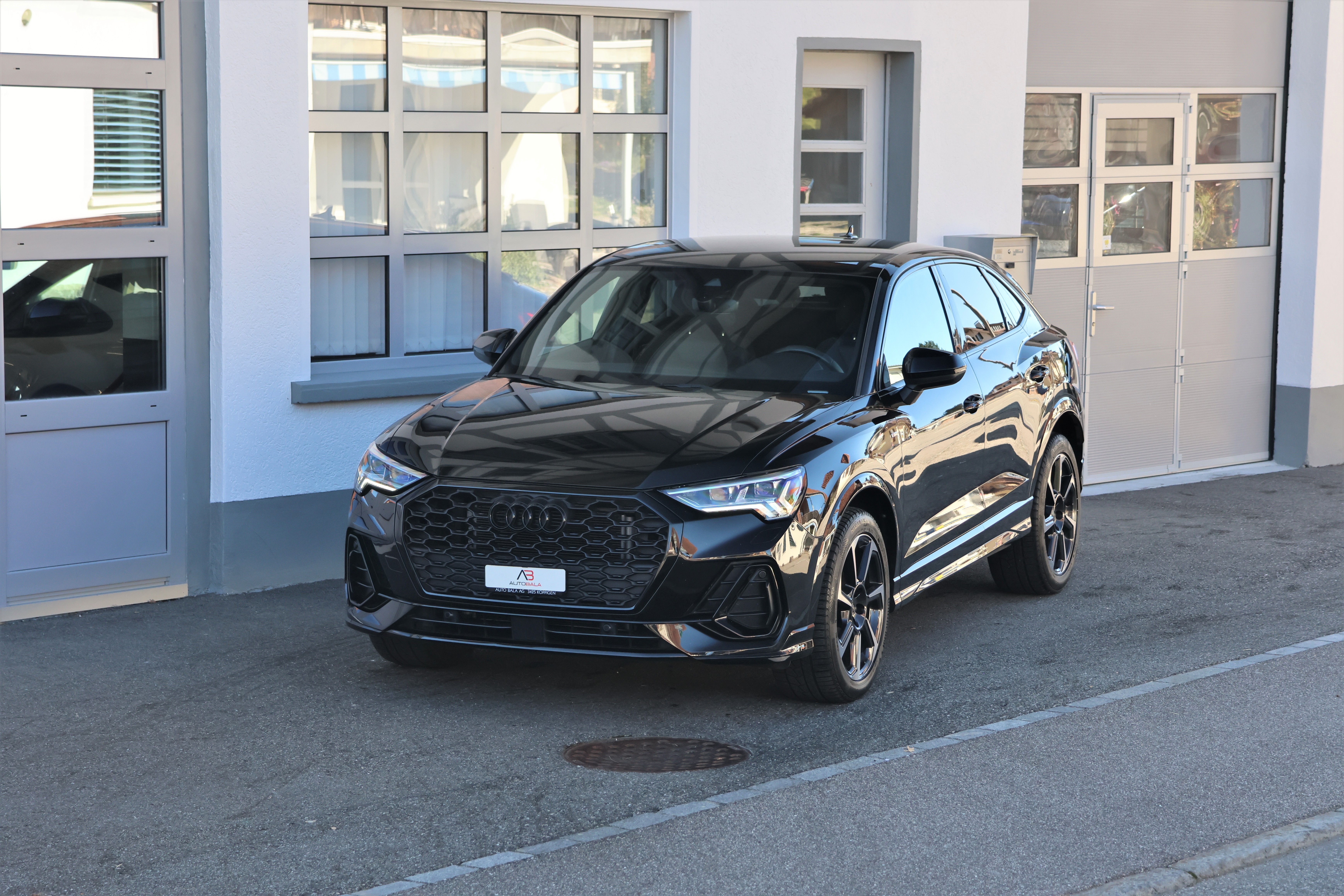 Car photo