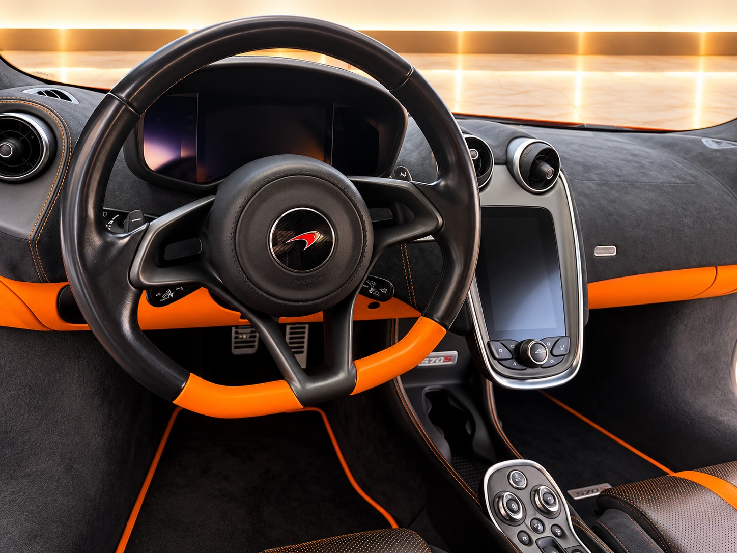 McLAREN 570S Coupé 3.8 V8 SSG-image-7