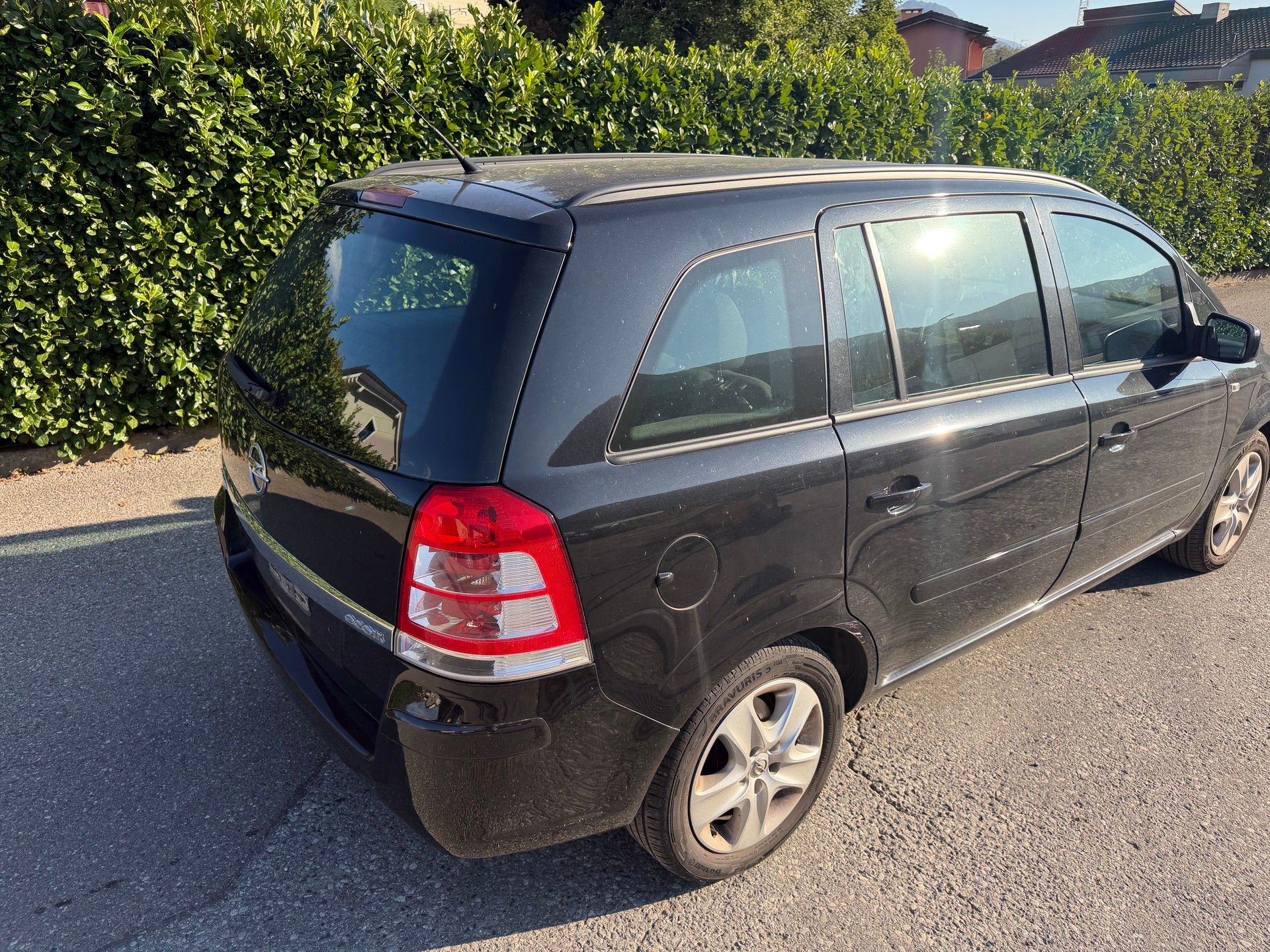 OPEL ZAFIRA-image-5
