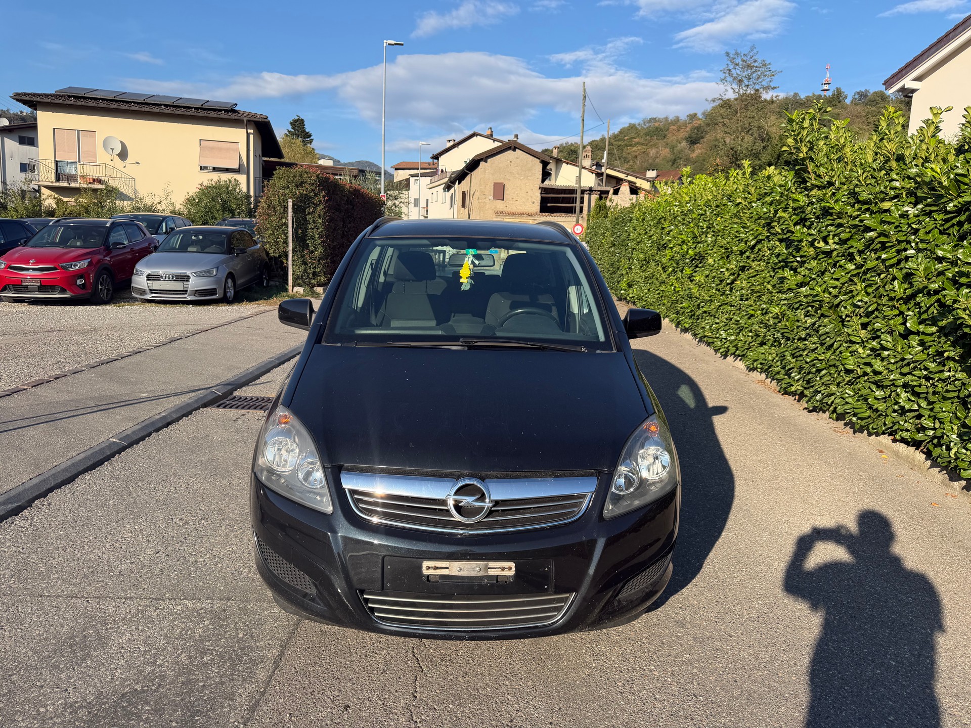 OPEL ZAFIRA-image-0