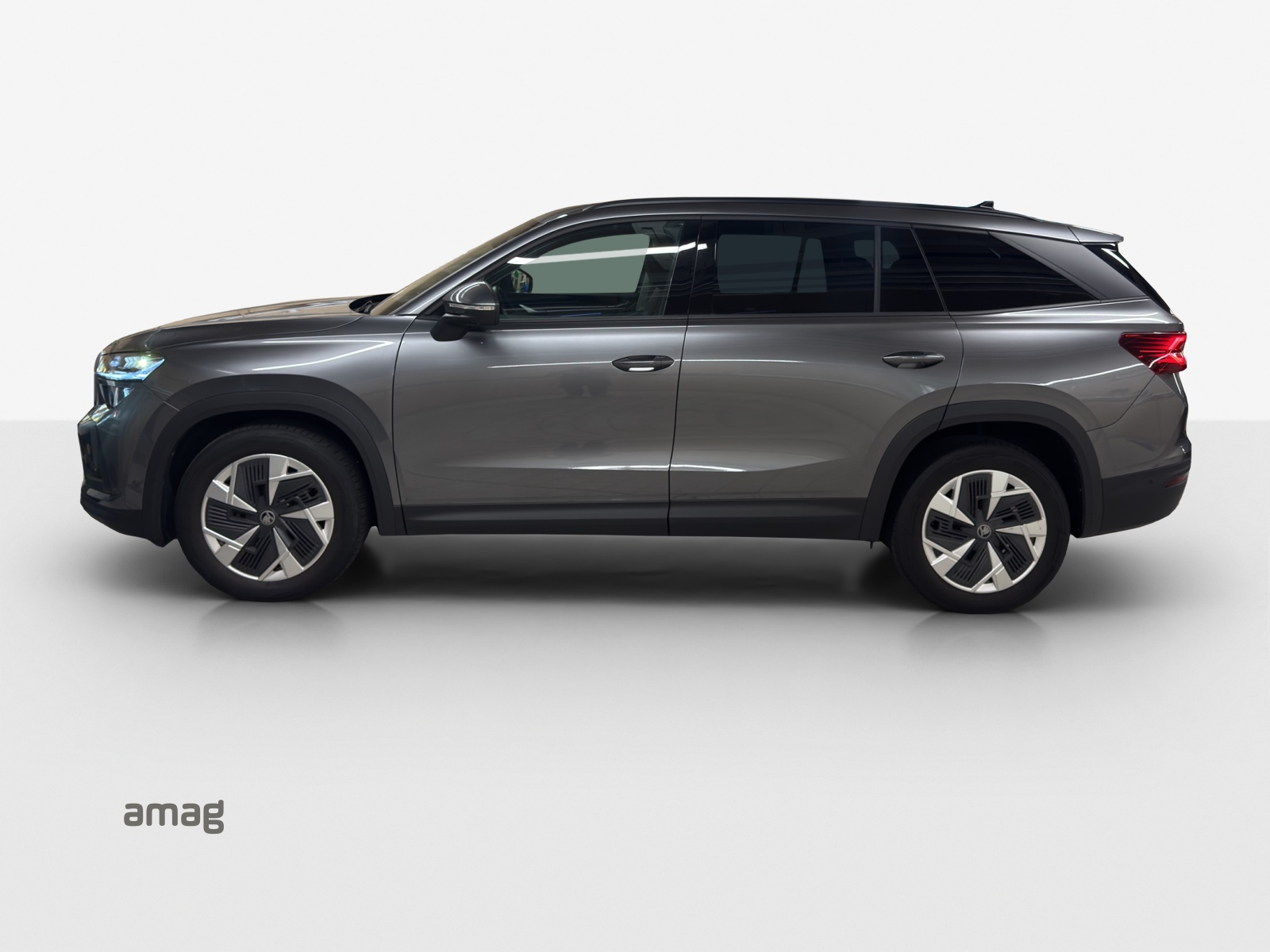 SKODA Kodiaq 2.0 TSI Selection 4x4-showroom-element-1