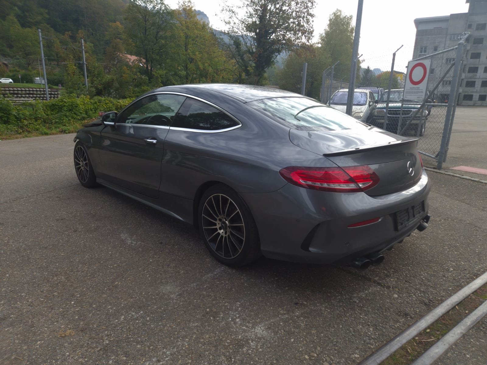 Car photo