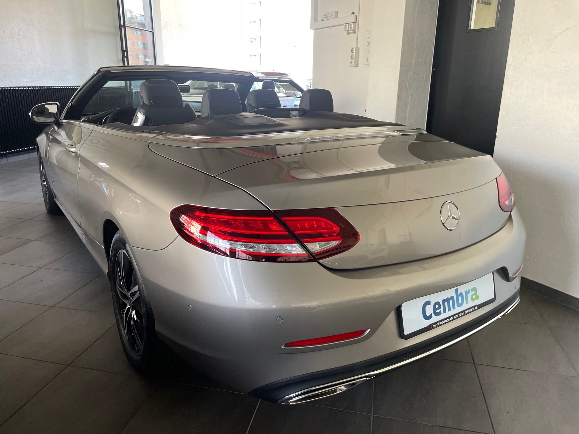 MERCEDES-BENZ C 300 9G-Tronic-image-2