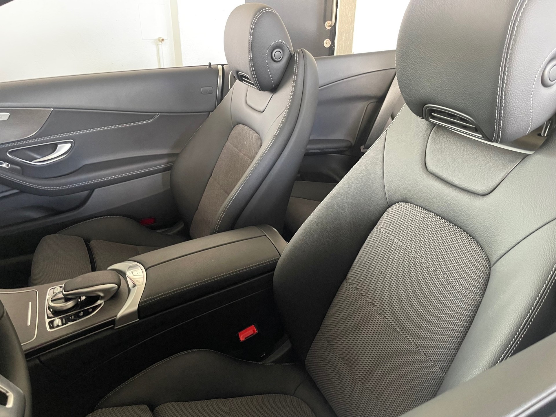 MERCEDES-BENZ C 300 9G-Tronic-image-5