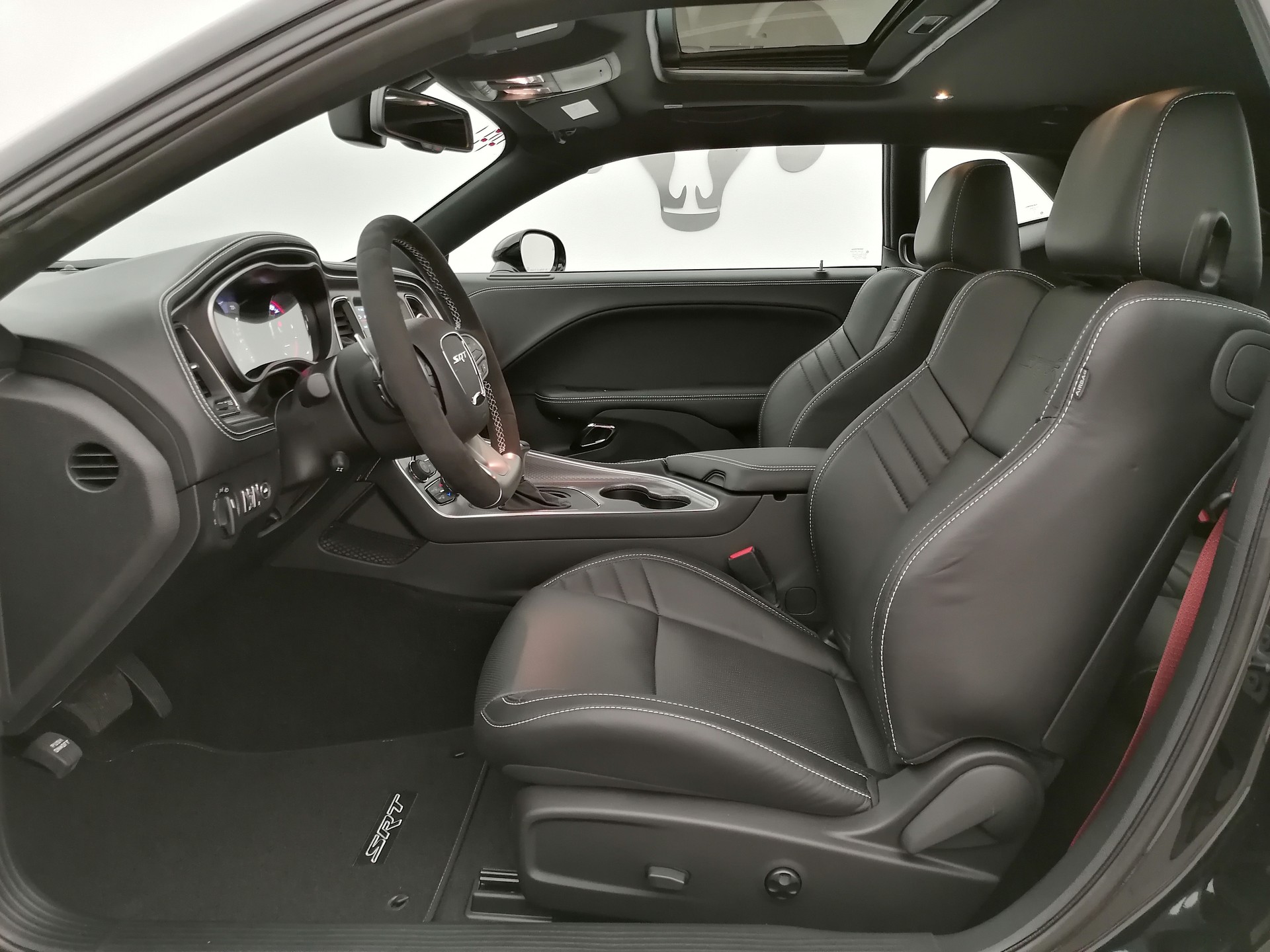 DODGE Challenger Hellcat WB Jailbreak-image-6