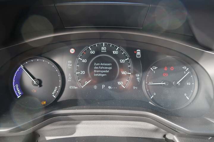 MAZDA MX-30 e-Skyactiv R-EV Advantage-image-5