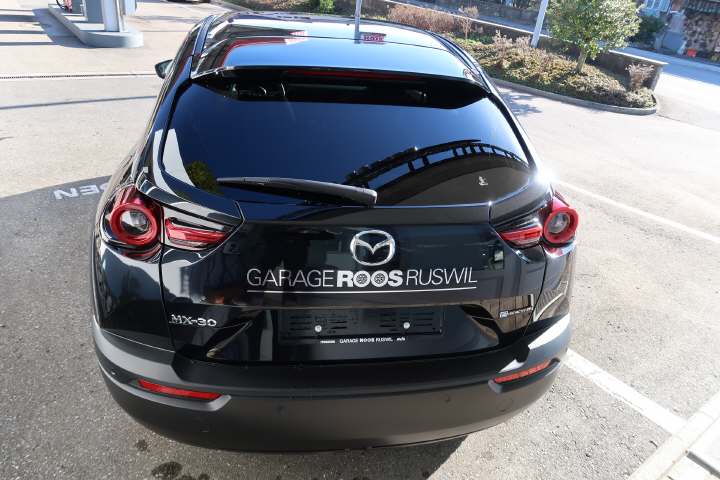 MAZDA MX-30 e-Skyactiv R-EV Advantage-showroom-element-2