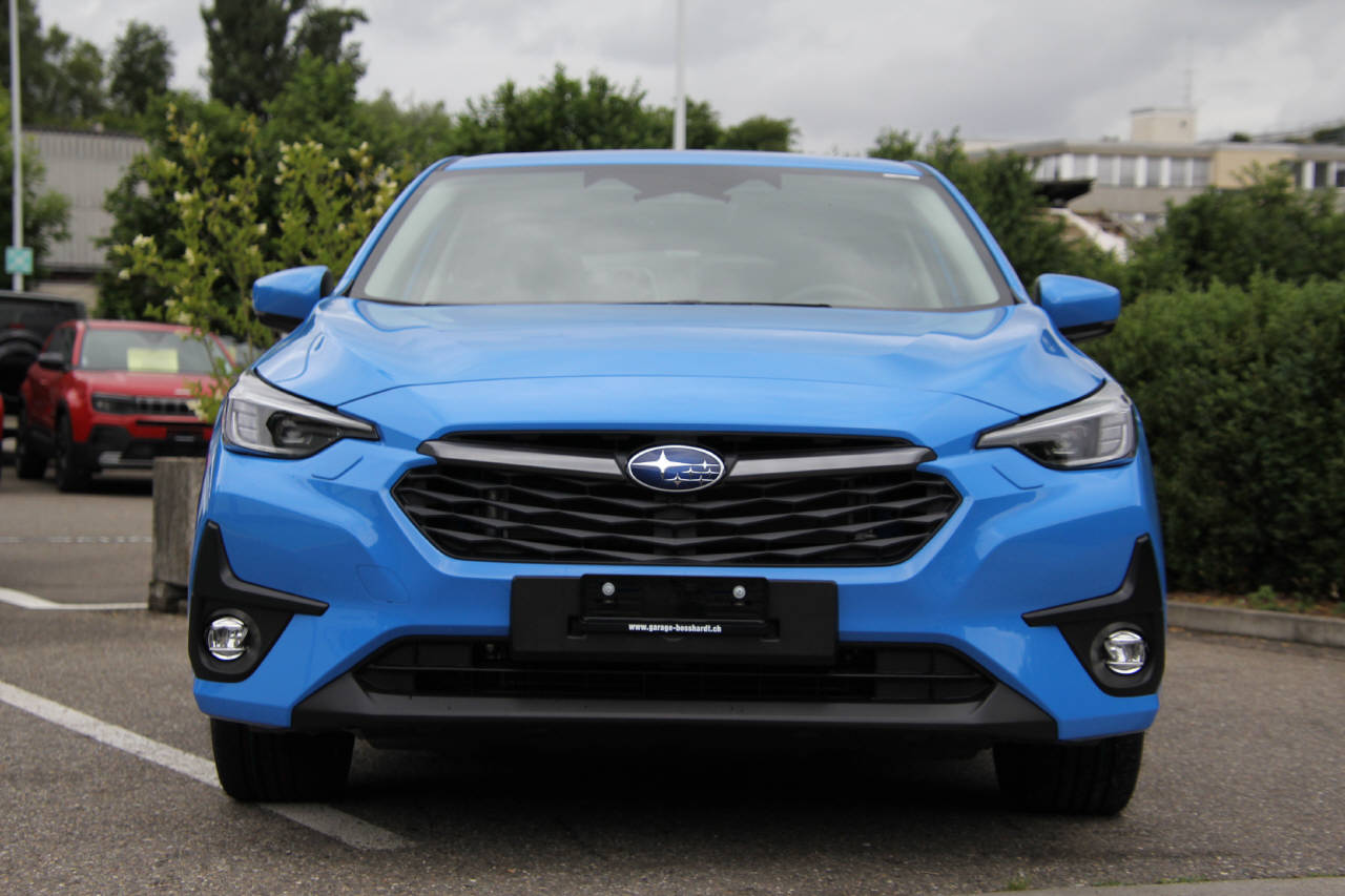 SUBARU Impreza 2.0i e-Boxer Luxury-image-6