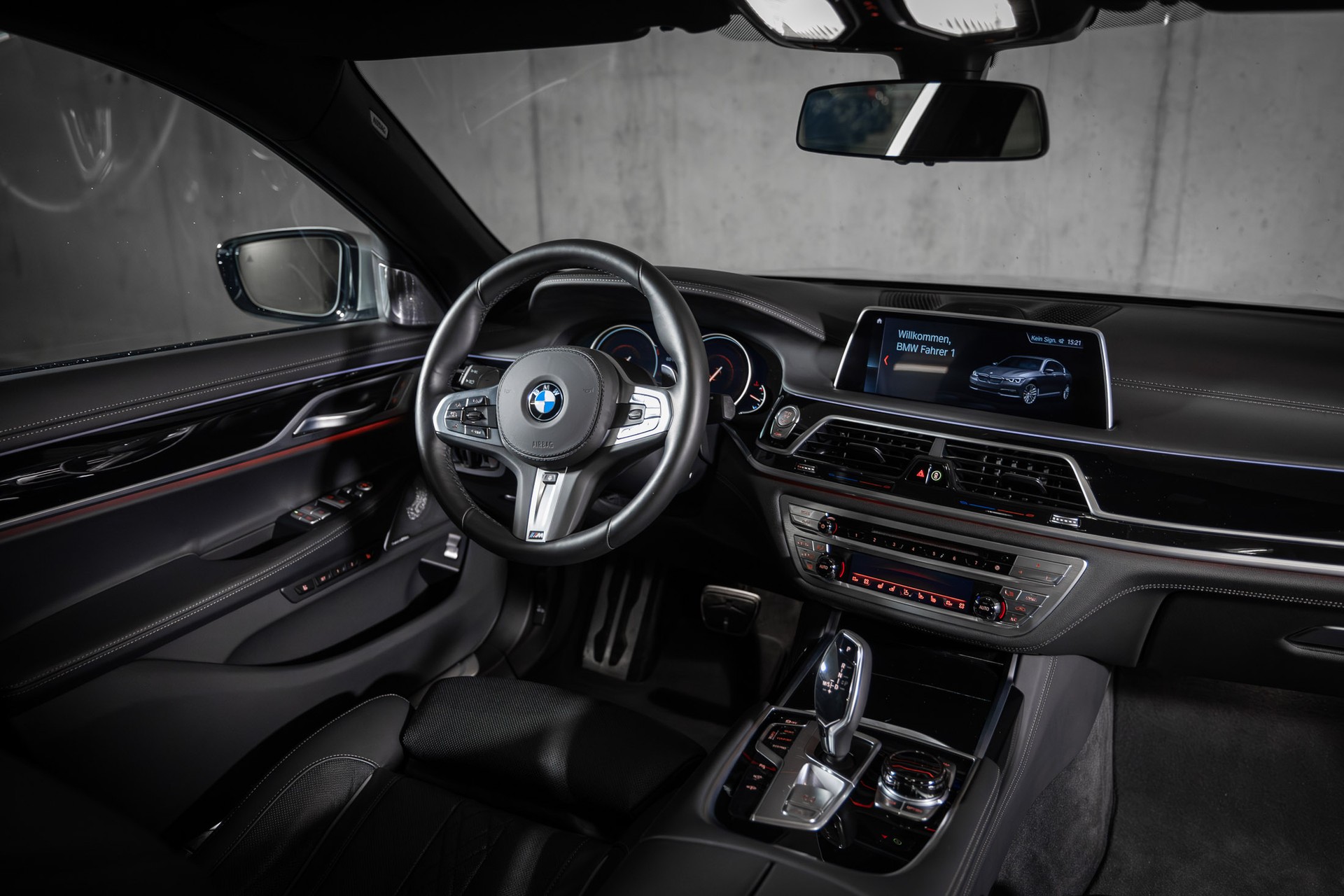 BMW 740d xDrive Steptronic-image-10