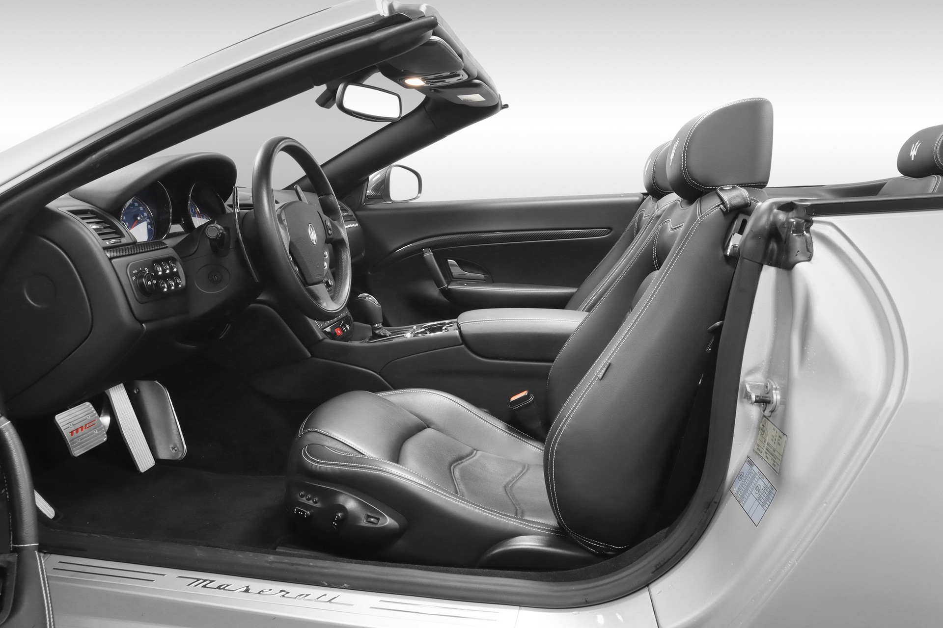 MASERATI GranCabrio Automatica-image-10