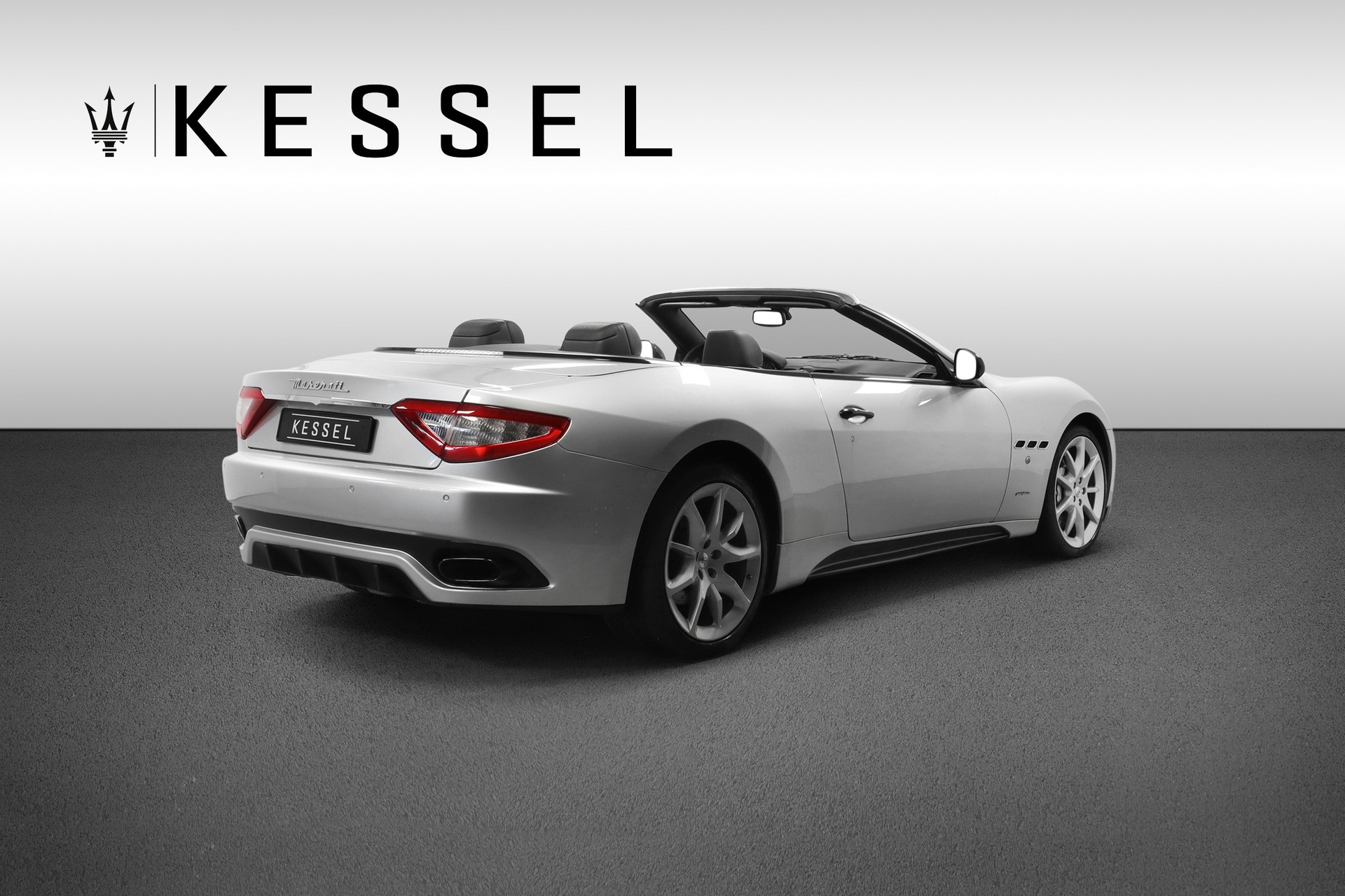 MASERATI GranCabrio Automatica-image-6