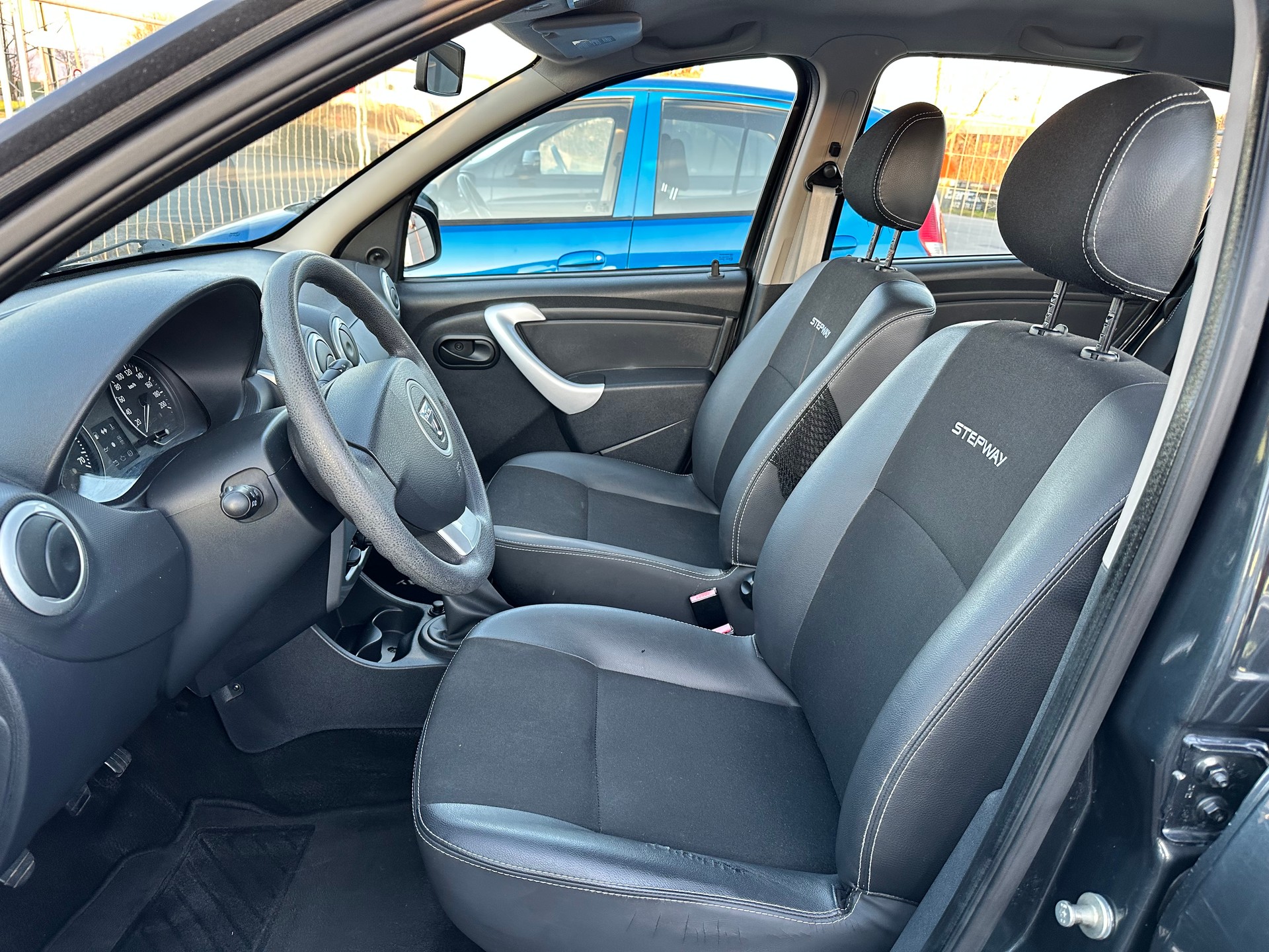 DACIA Sandero 1.6 Stepway-image-4