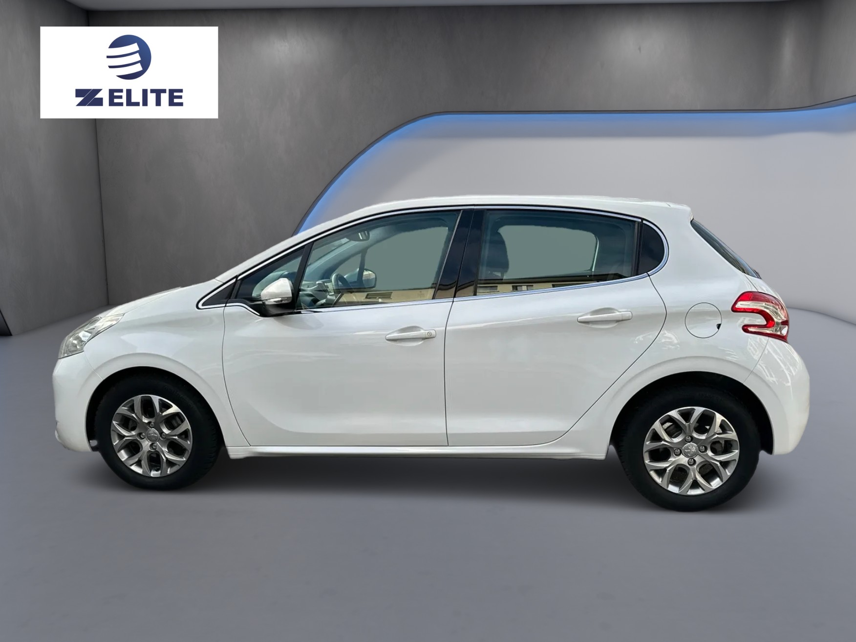 PEUGEOT 208 1.6 VTI Allure-image-6