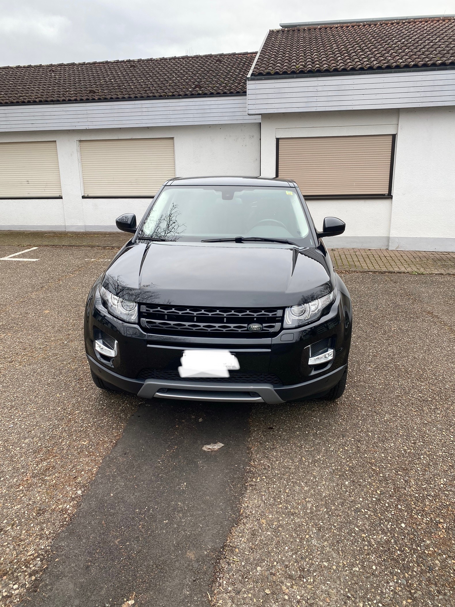 LAND ROVER Range Rover Evoque 2.2 SD4 Pure AT9-image-7