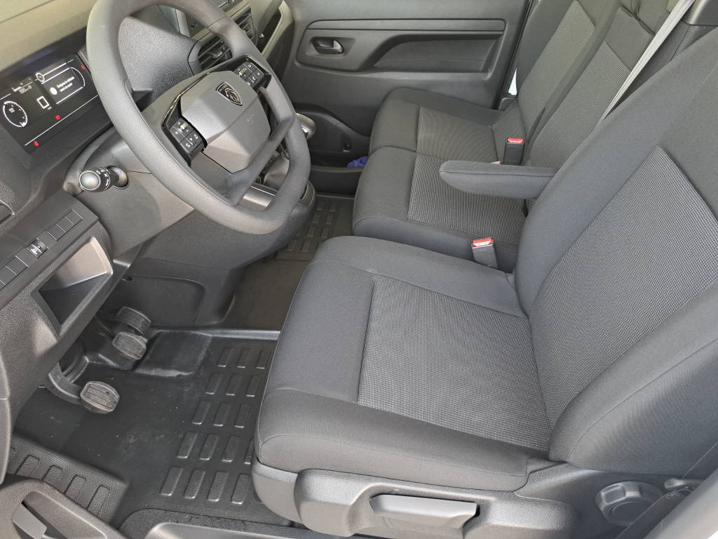 PEUGEOT Expert fourgon 1.5 BlueHDi 120cv - crochet-image-7