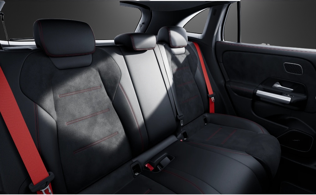 MERCEDES-BENZ GLA AMG 35 4Matic 8G-DCT-image-6