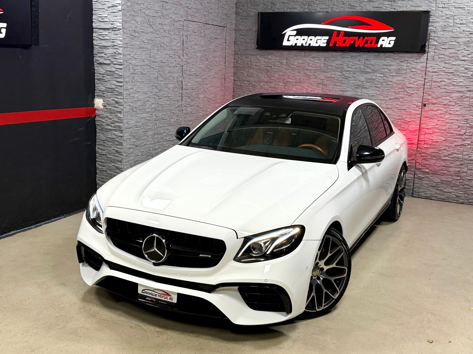 MERCEDES-BENZ E 350 d AMG LINE 9G-Tronic-image-3