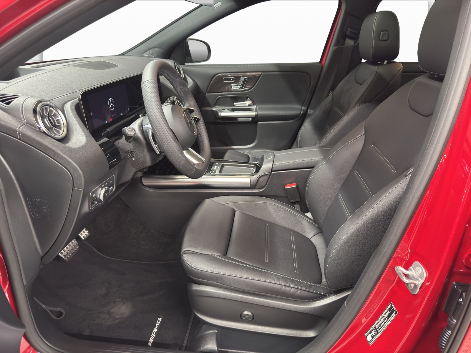 MERCEDES-BENZ GLA 250 Swiss Star-image-6
