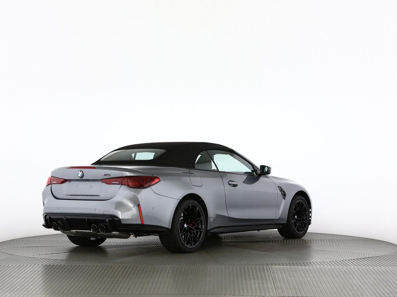 BMW M4 Cabrio Competition M xDrive-image-8