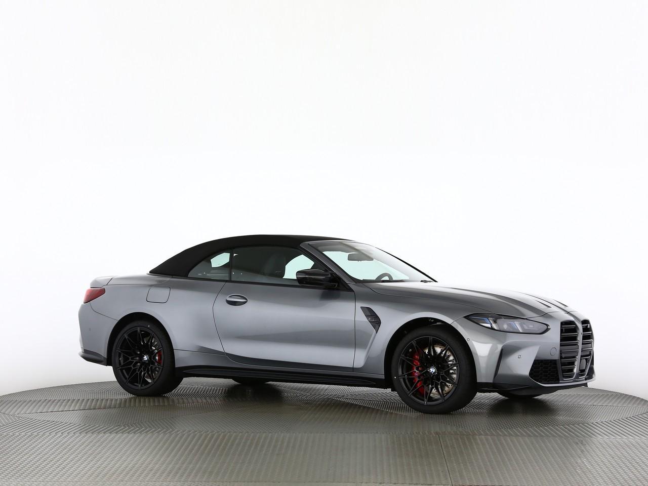 BMW M4 Cabrio Competition M xDrive-image-11