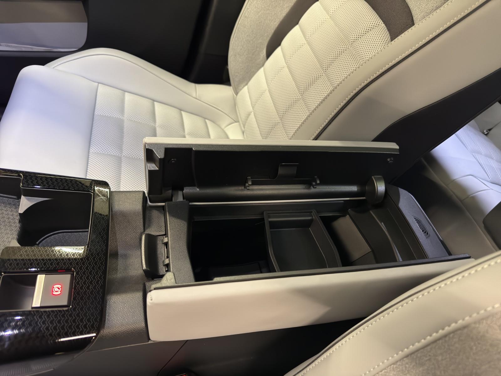 CITROEN e-C5 Aircross Max-image-12