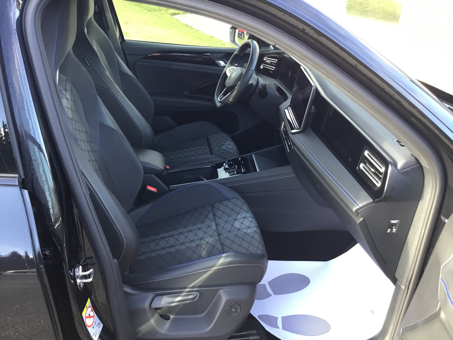 VW Tiguan 2.0 TSI DSG R-Line 4Motion-image-13