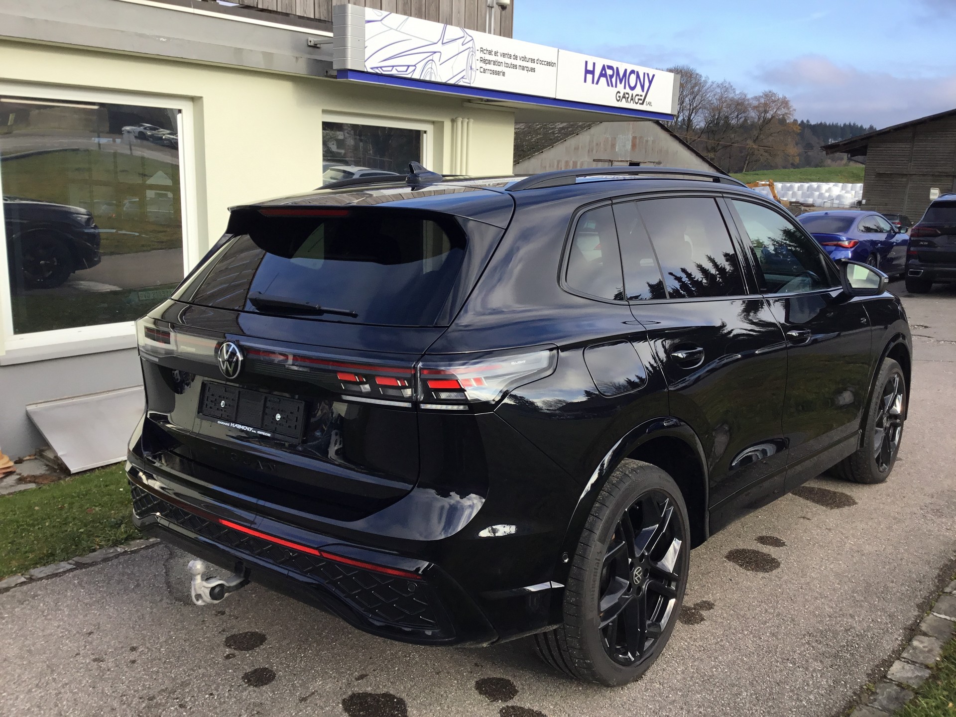 VW Tiguan 2.0 TSI DSG R-Line 4Motion-image-5