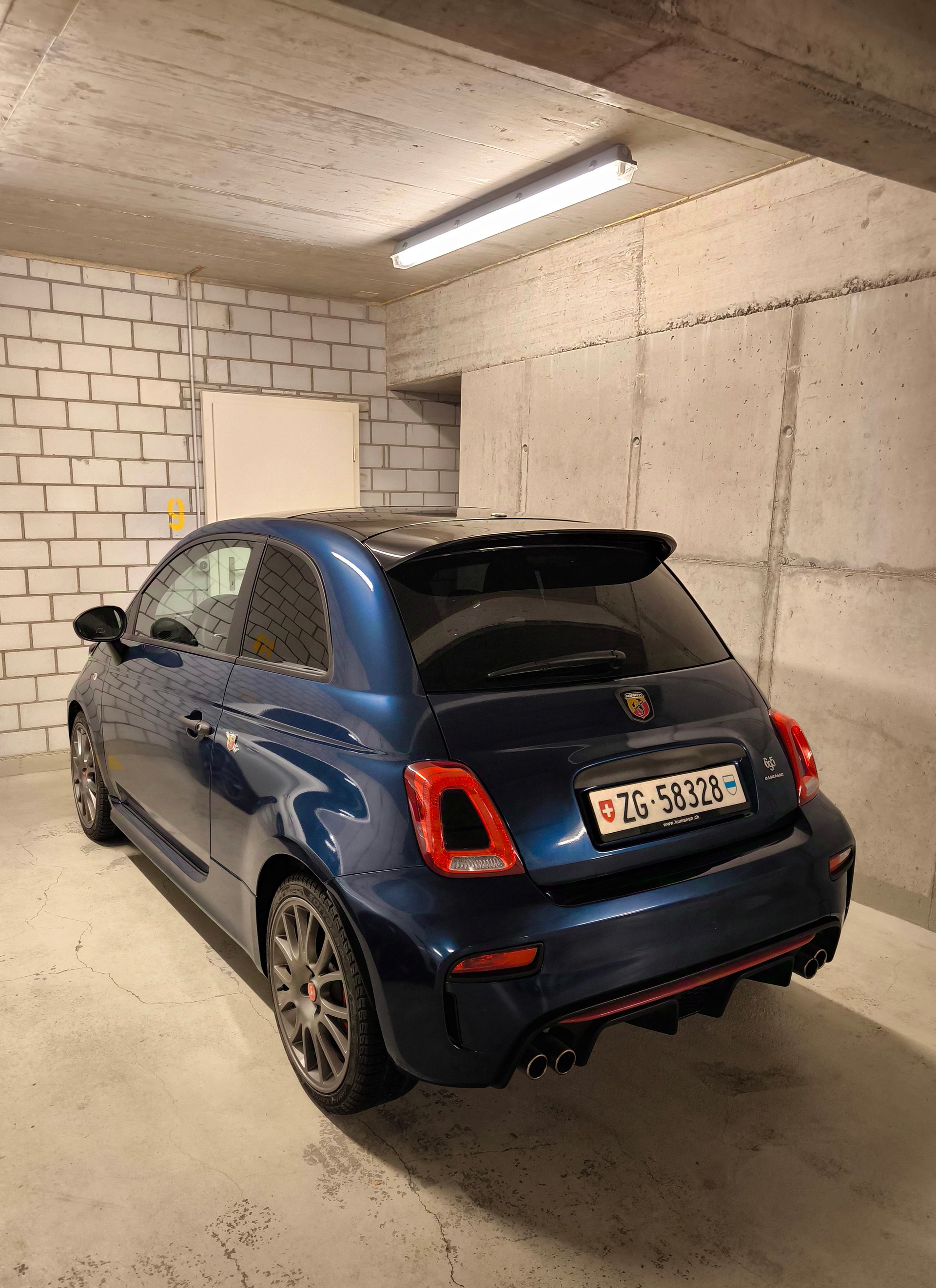 FIAT 695 1.4 16V Turbo Abarth Turismo SCHIEBEDACH Xeno-image-2