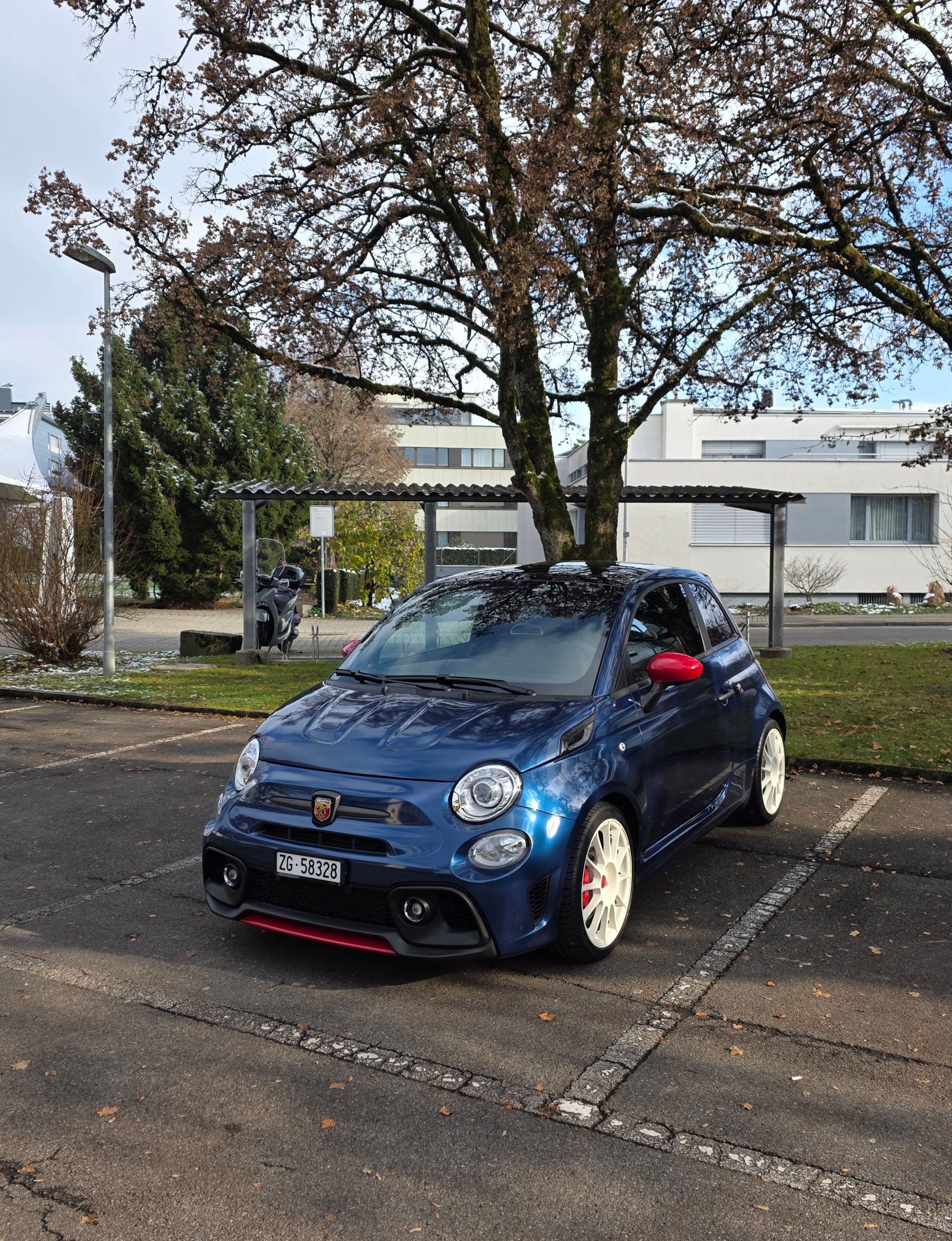 FIAT 695 1.4 16V Turbo Abarth Turismo SCHIEBEDACH Xeno