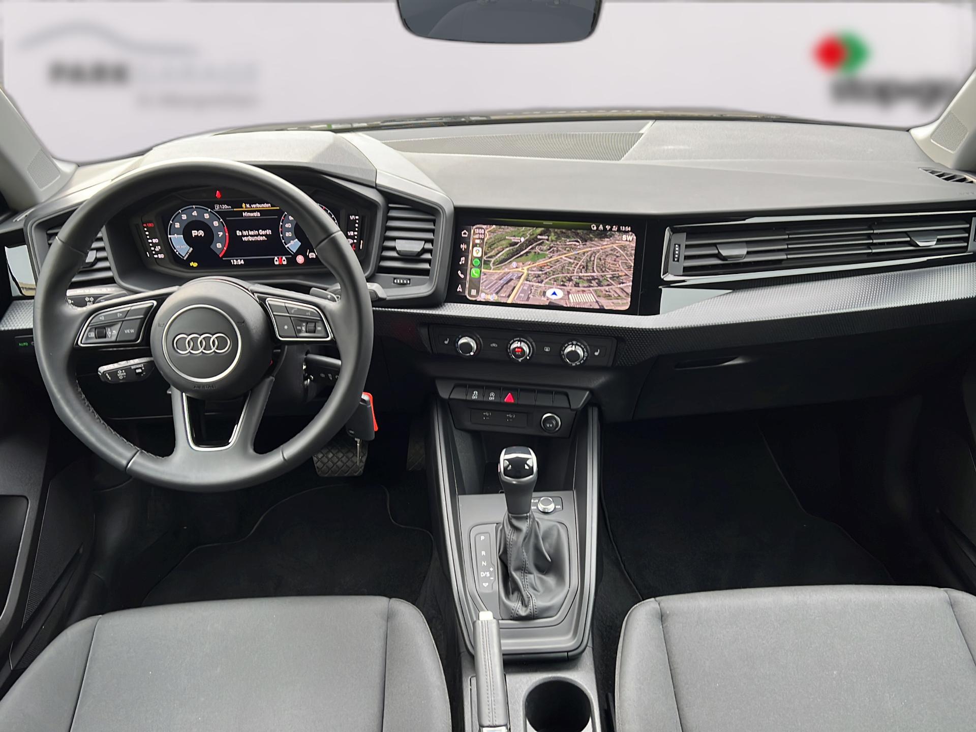 AUDI A1 Sportback 1.0 30 TFSI Attraction S-Tronic-image-10