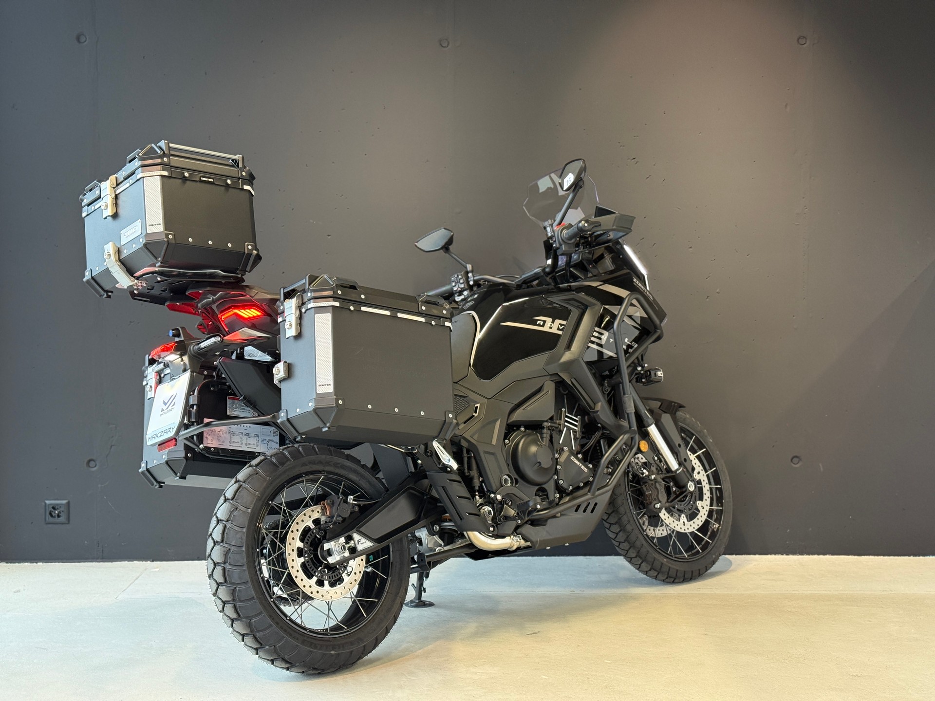 ZONTES 703 F Adventure auch als 35kw-showroom-element-3
