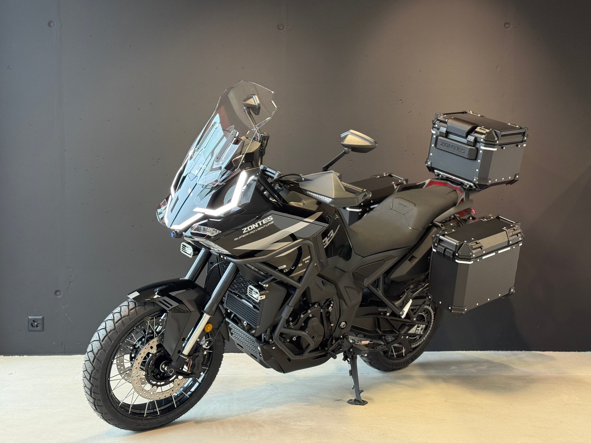 ZONTES 703 F Adventure auch als 35kw-showroom-element-2