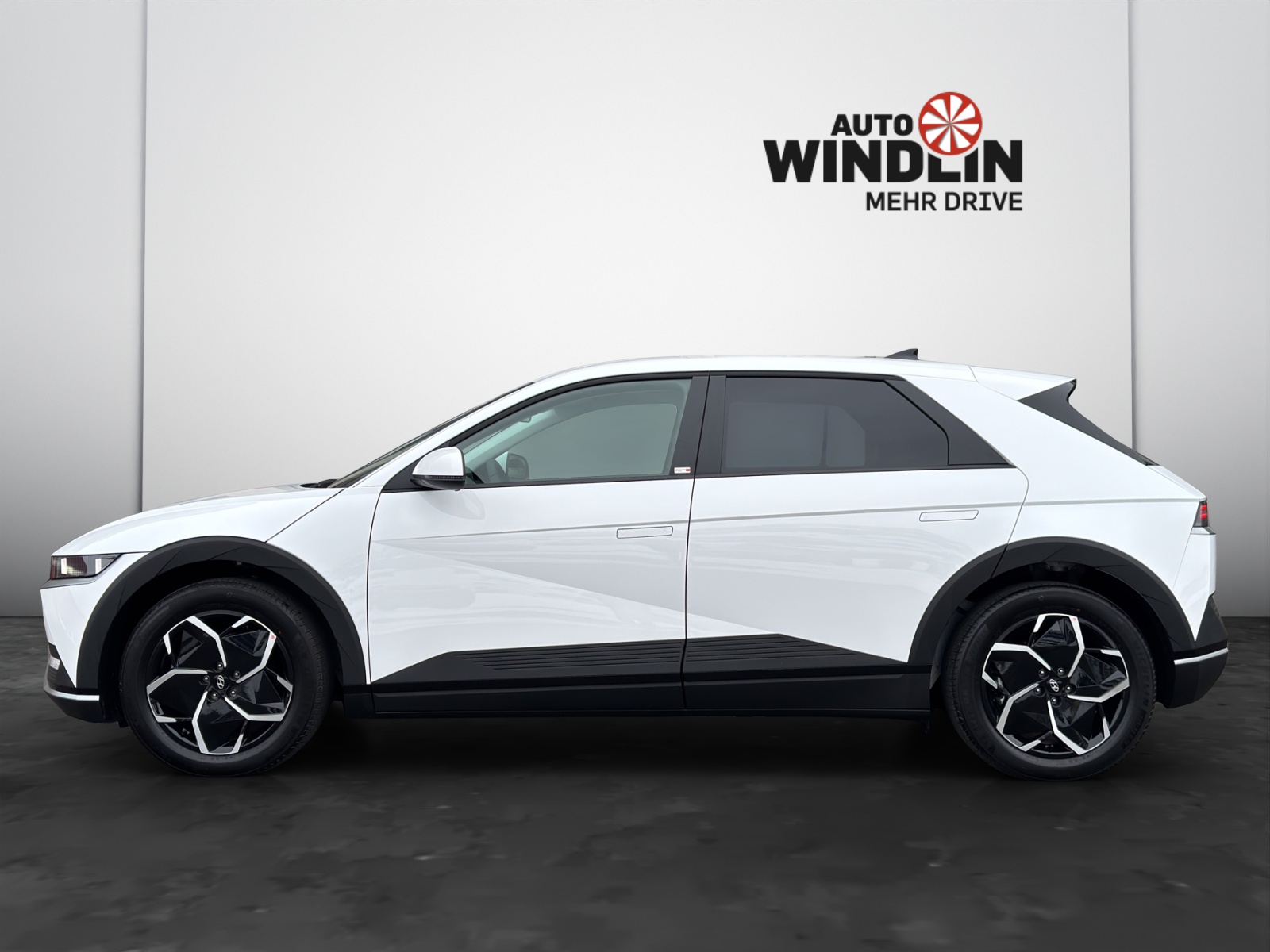 HYUNDAI Ioniq 5 Origo 77kWh 4WD-image-2