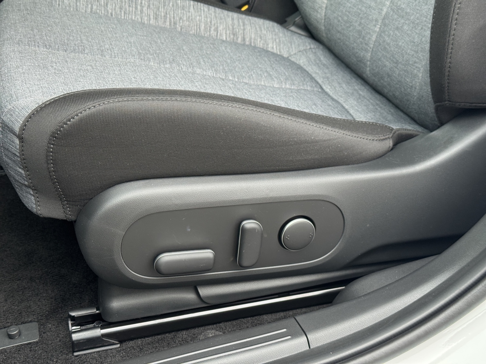 HYUNDAI Ioniq 5 Origo 77kWh 4WD-image-11