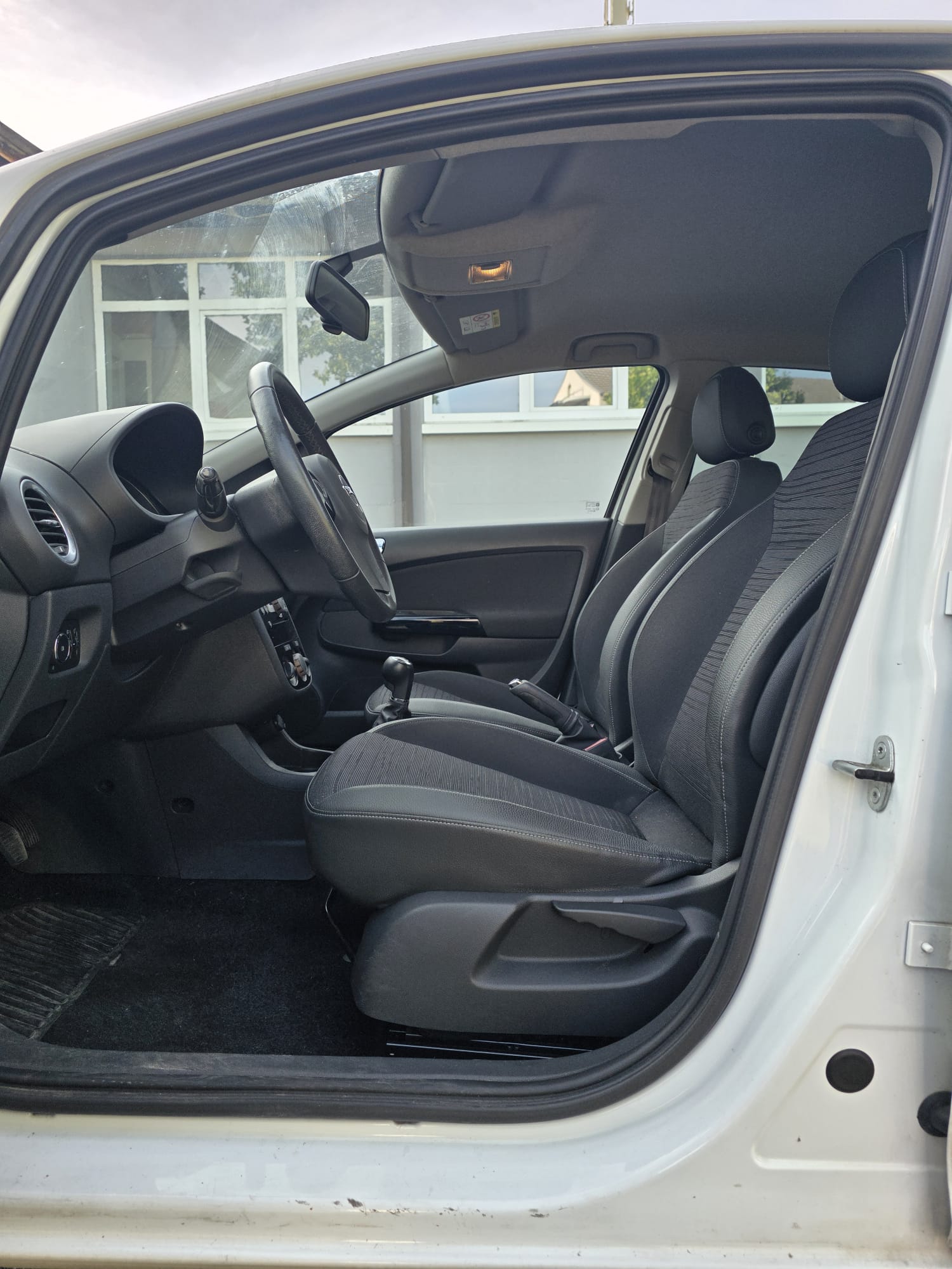 OPEL Corsa 1.4 TP Final Edition-image-8