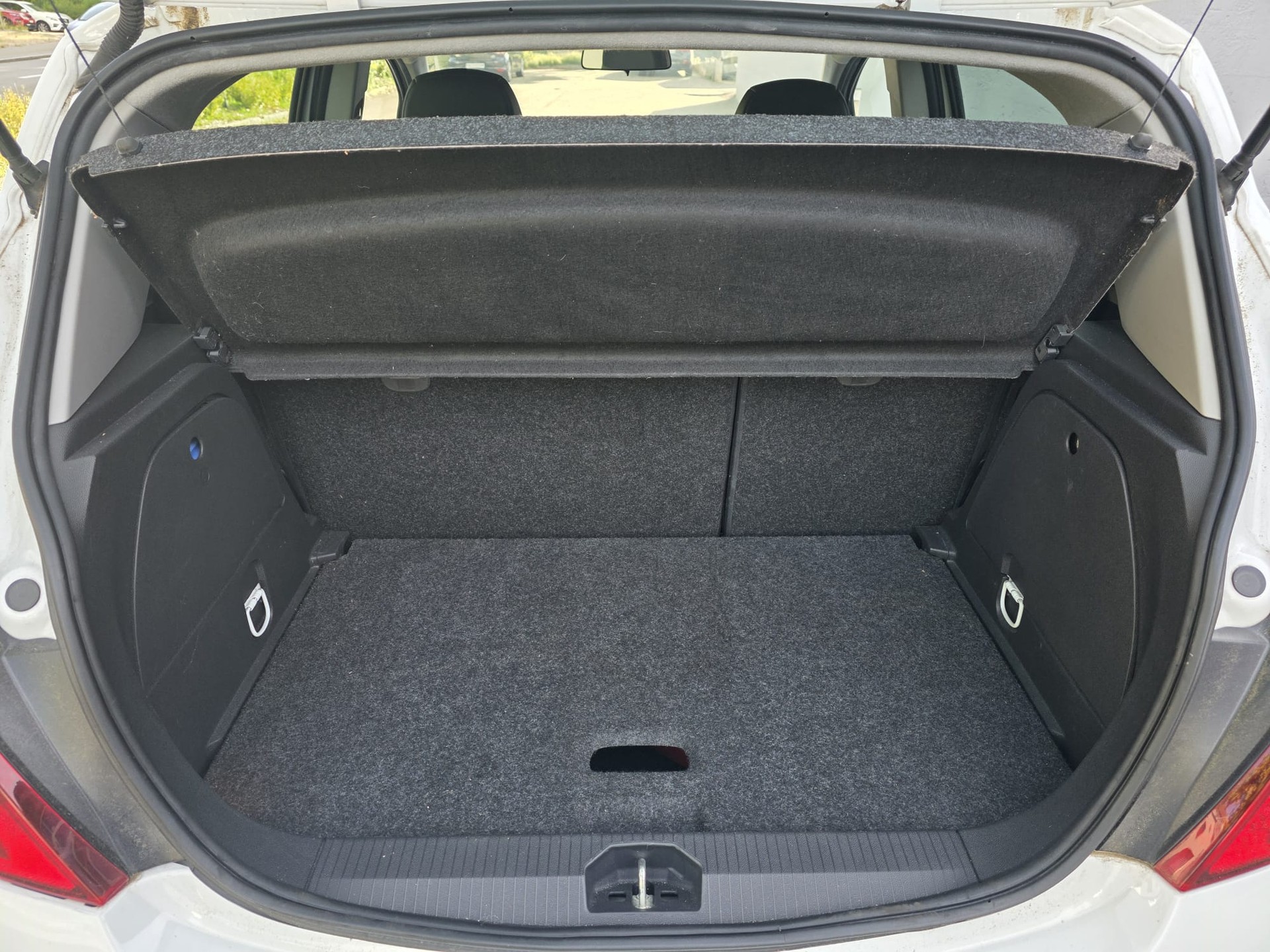 OPEL Corsa 1.4 TP Final Edition-image-13