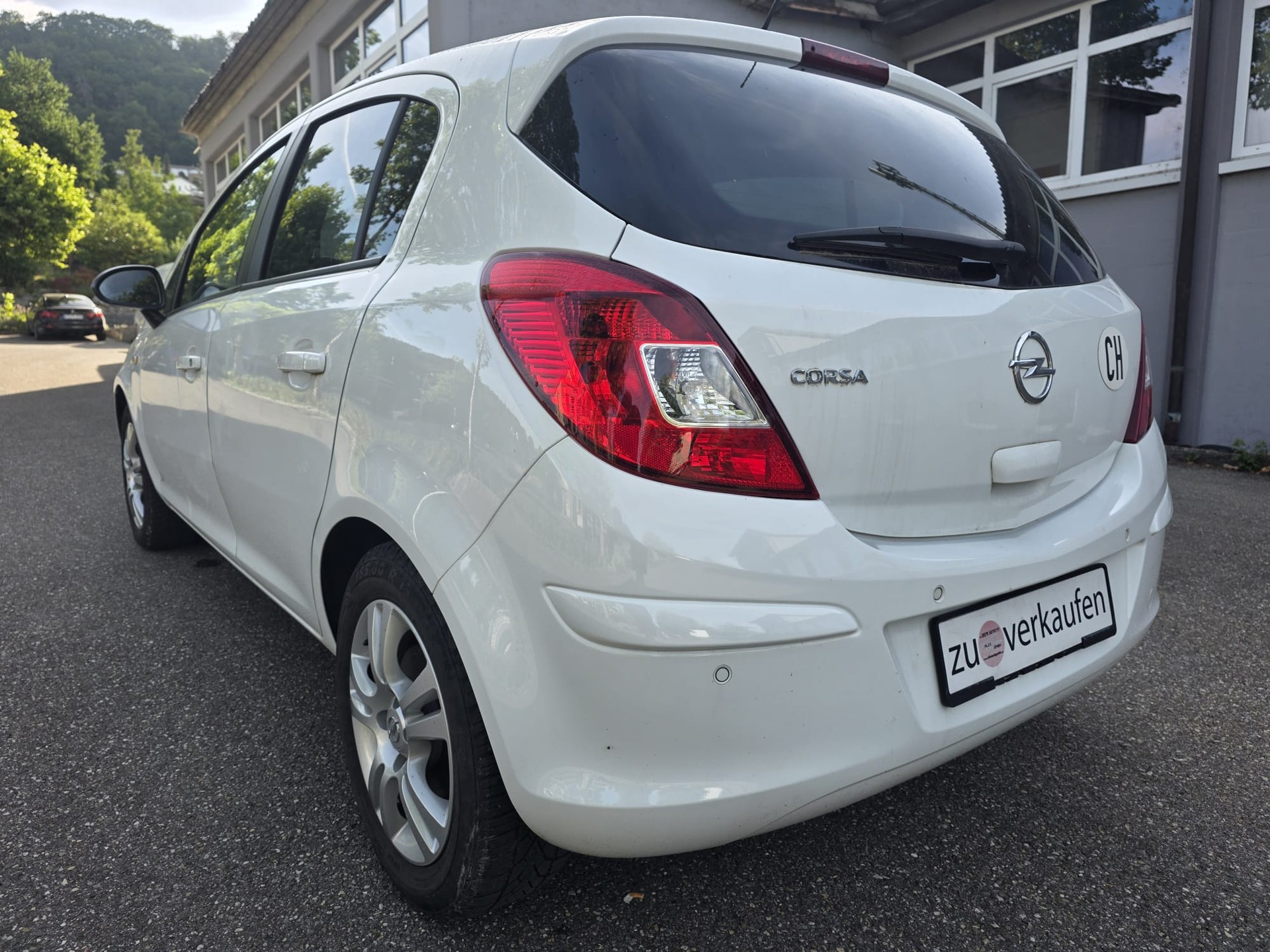 OPEL Corsa 1.4 TP Final Edition-image-2