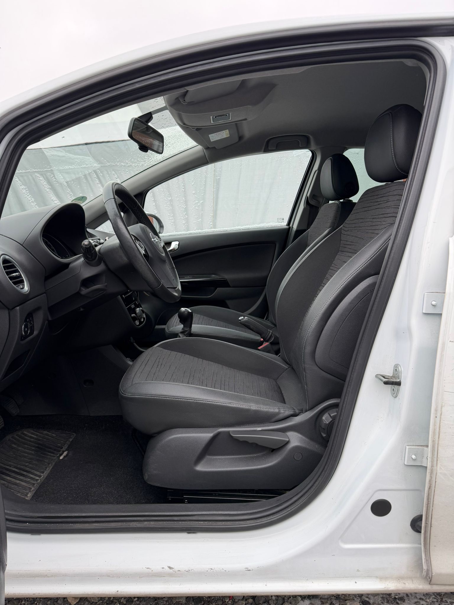 OPEL Corsa 1.4 TP Final Edition-image-6