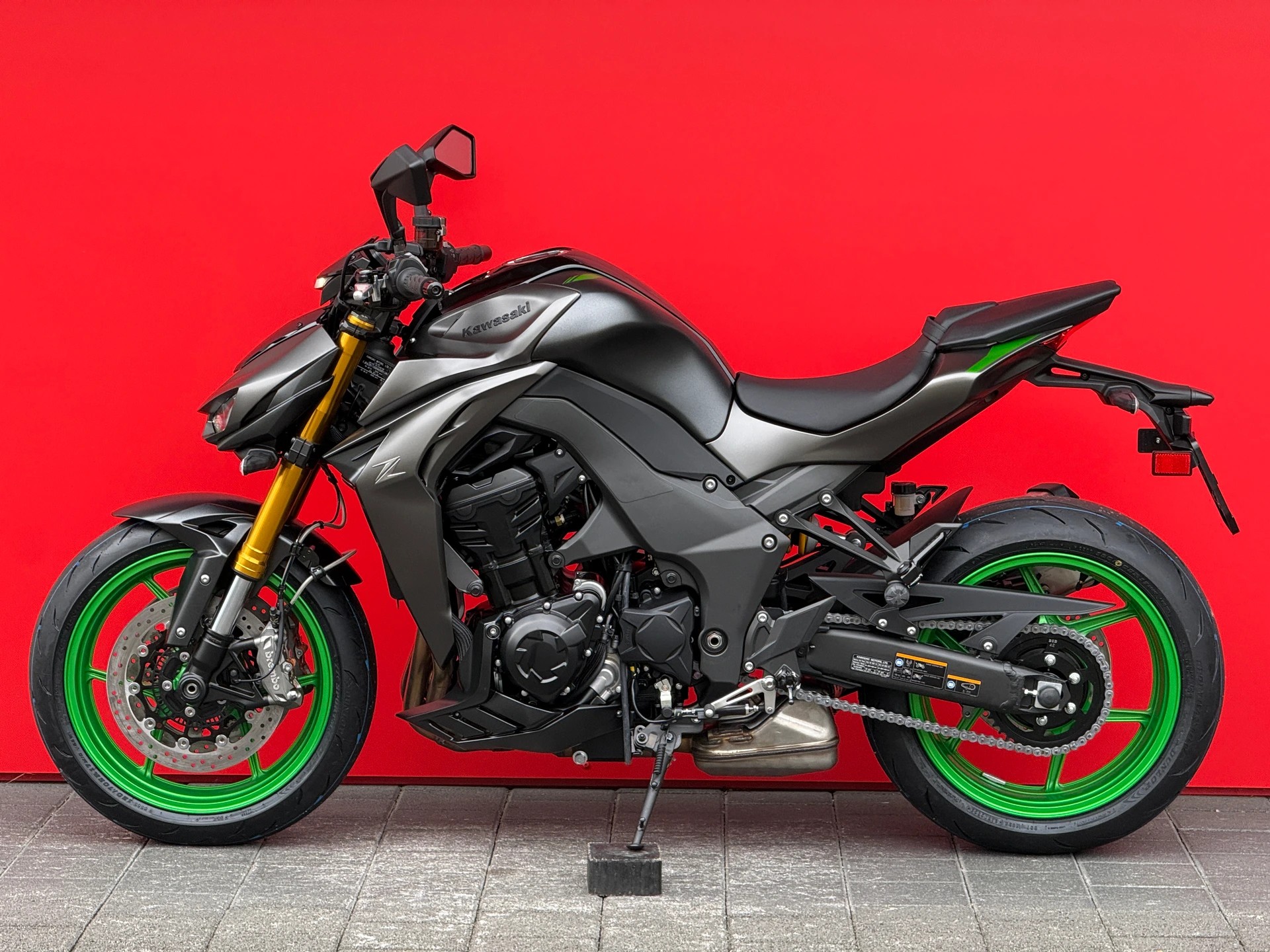 KAWASAKI Z1100 SE-showroom-element-3