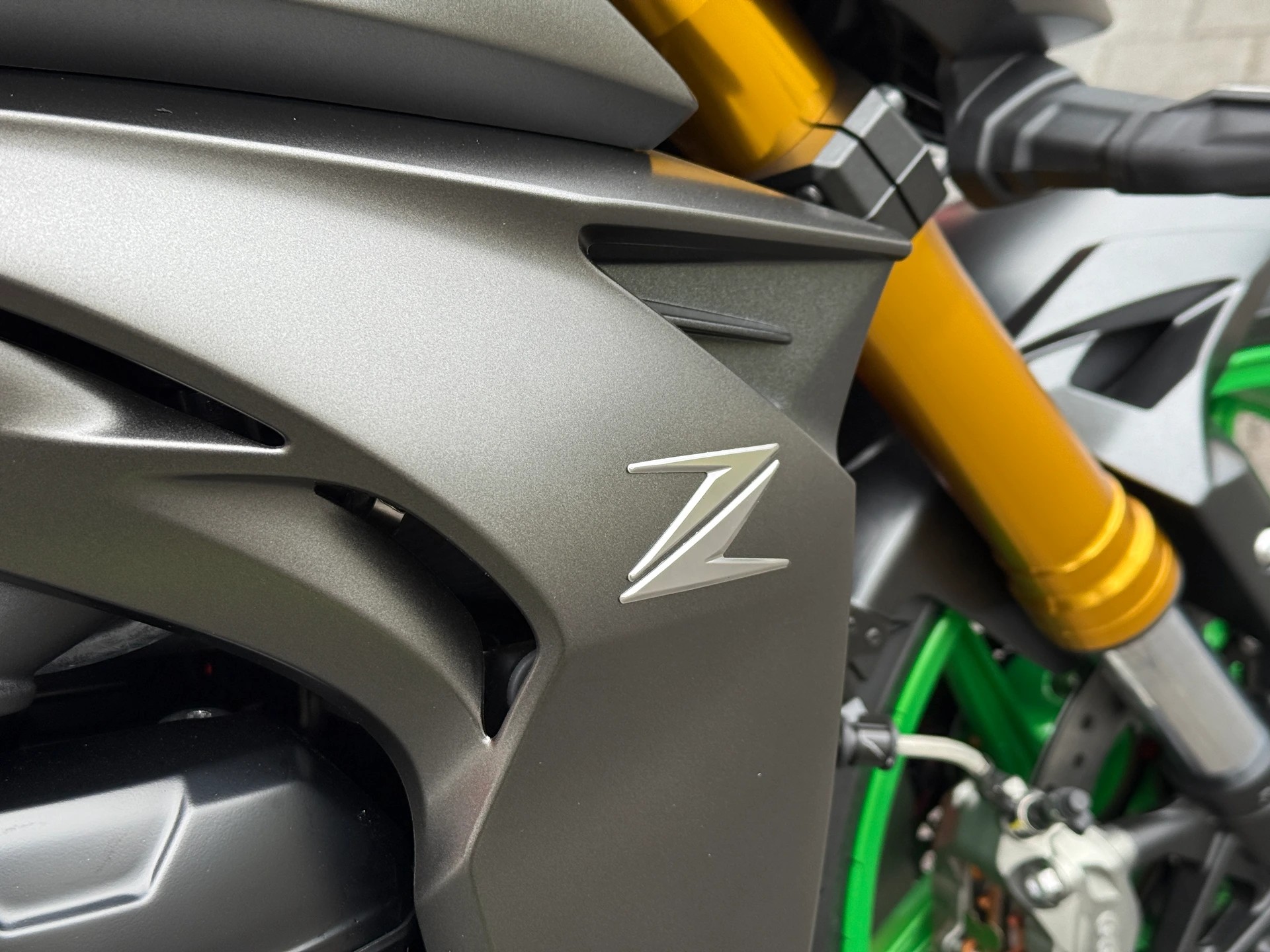 KAWASAKI Z1100 SE-image-11