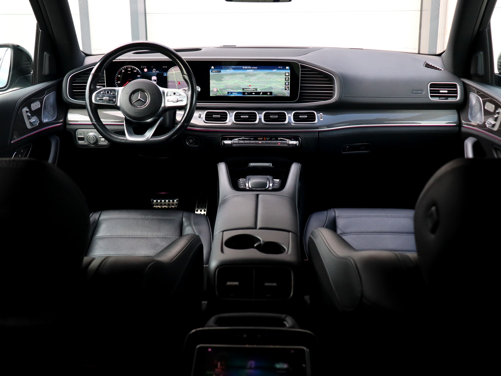 MERCEDES-BENZ GLS 580 AMG Line 4Matic 9G-Tronic (CH)-image-8