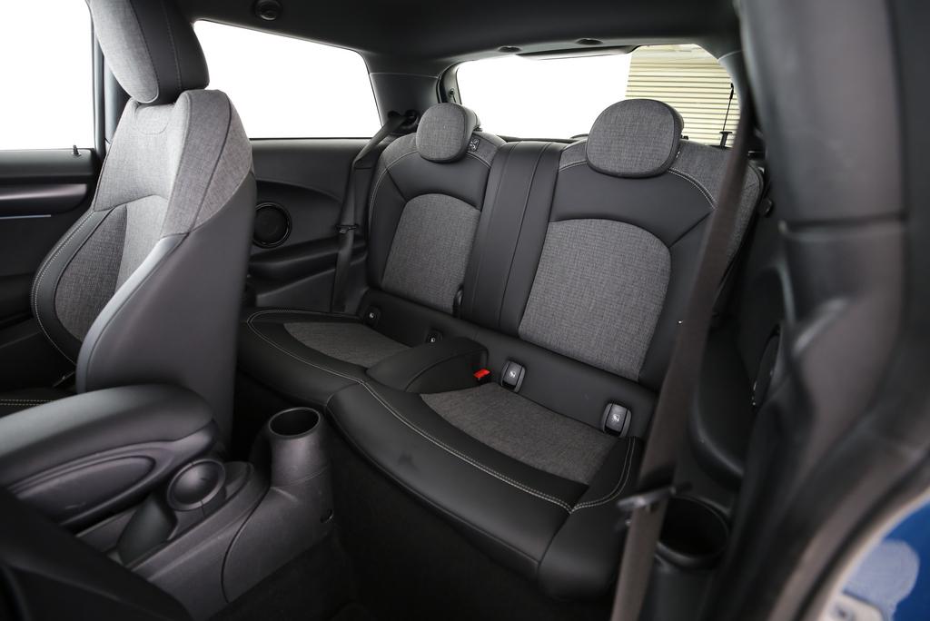 MINI F56 Cooper SE-image-7