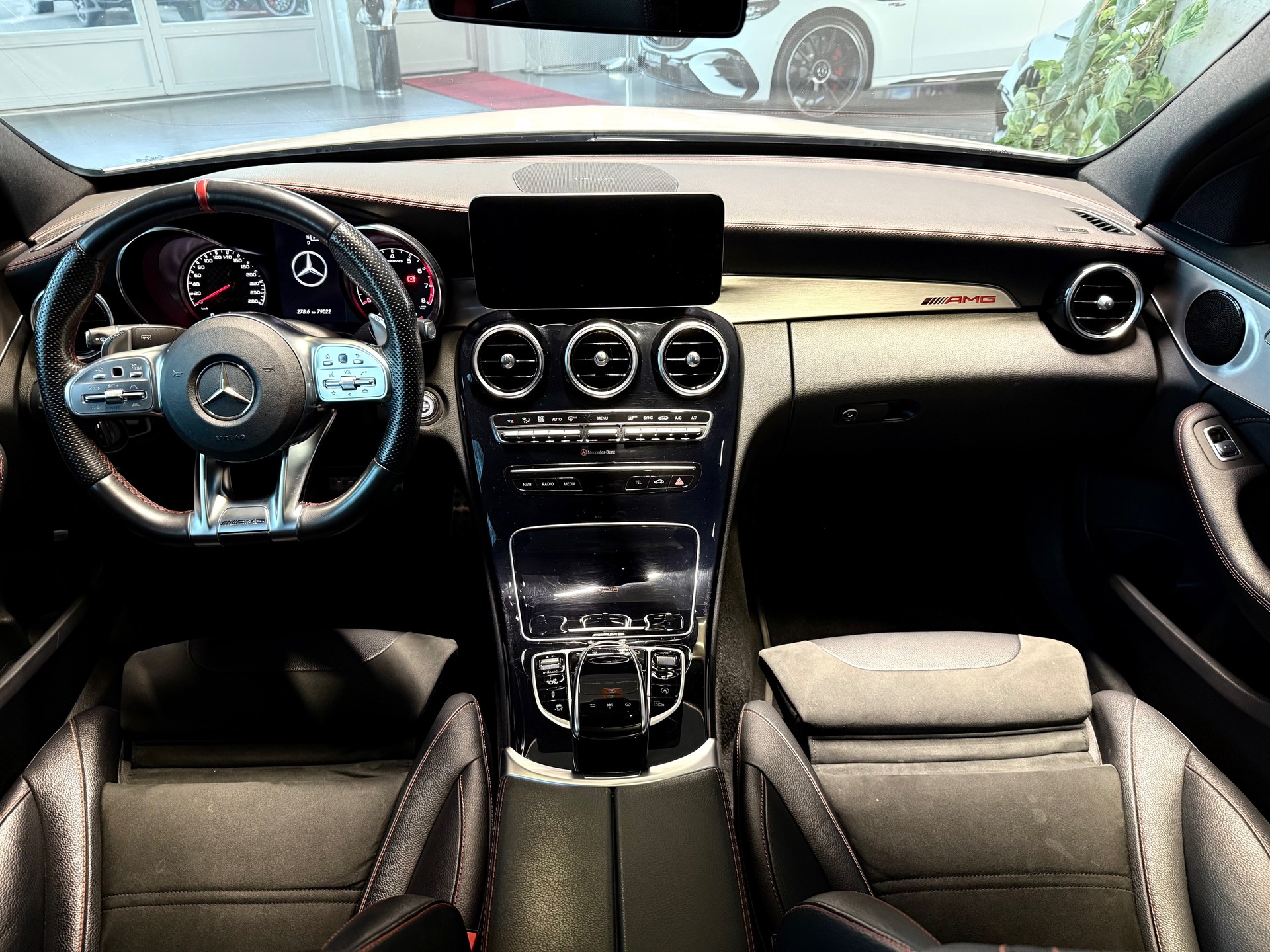 MERCEDES-BENZ C 43 AMG 4Matic Speedshift TCT 9G-image-17