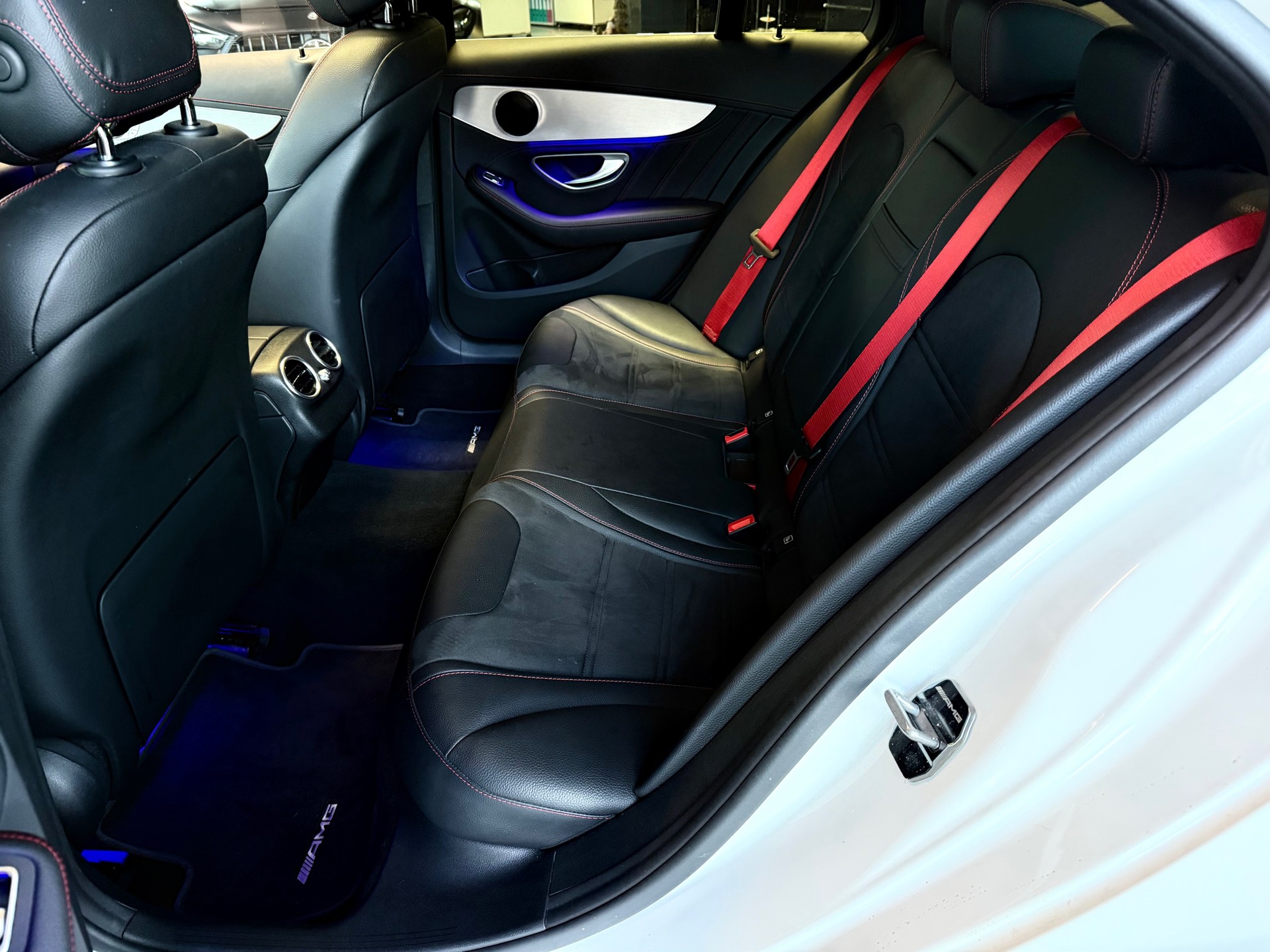 MERCEDES-BENZ C 43 AMG 4Matic Speedshift TCT 9G-image-14