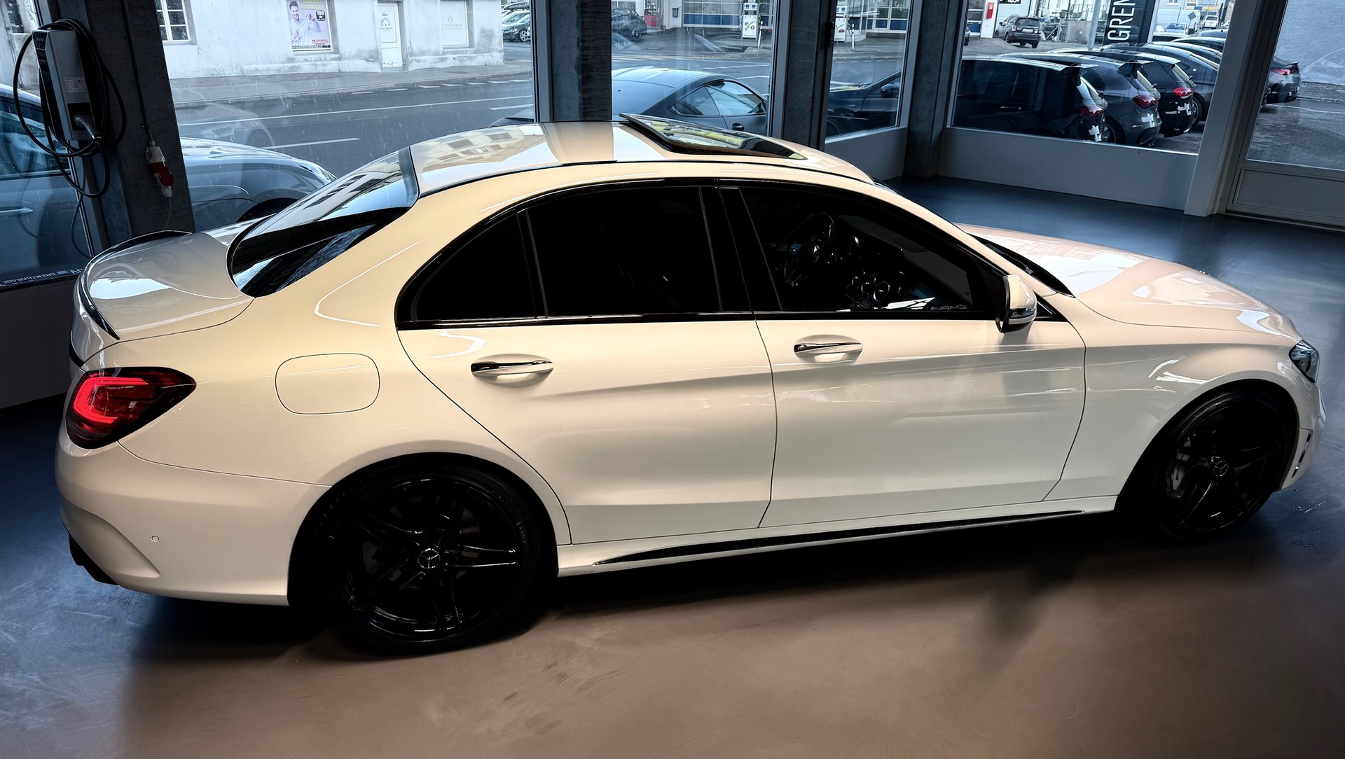 MERCEDES-BENZ C 43 AMG 4Matic Speedshift TCT 9G-image-4