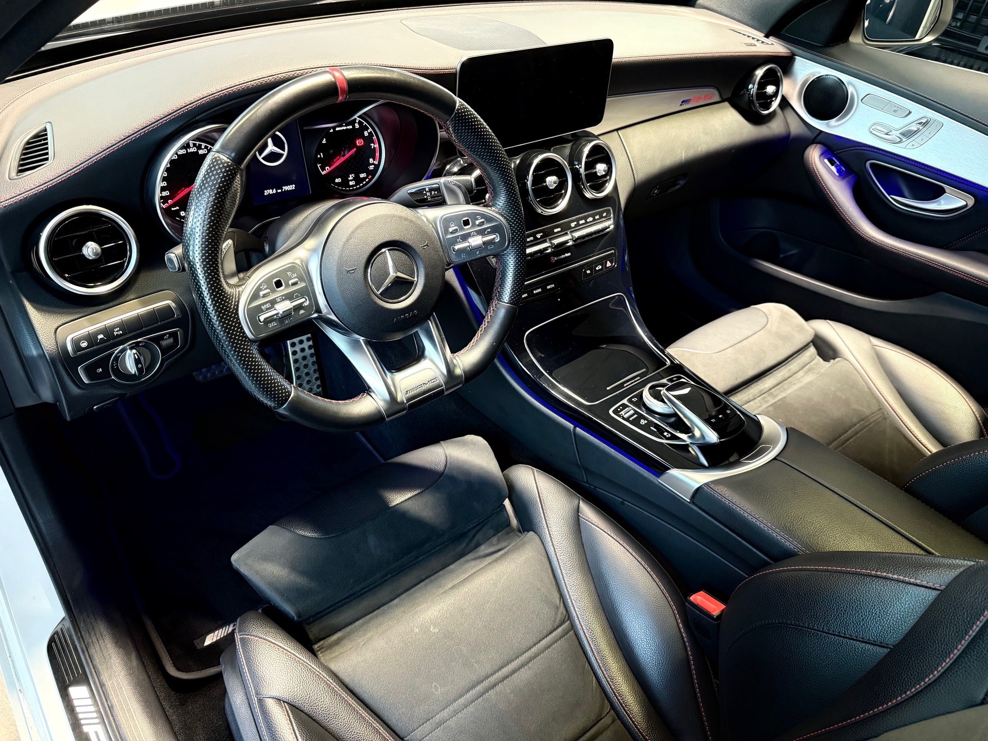 MERCEDES-BENZ C 43 AMG 4Matic Speedshift TCT 9G-image-13
