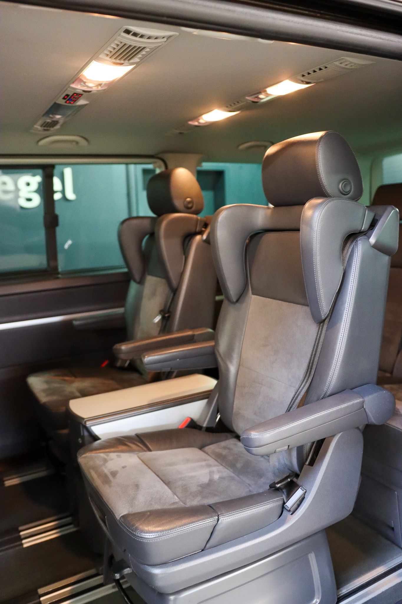 VW T5 Multivan 2.0 Bi-TDI CR HL Prem. 4Motion DSG-image-13