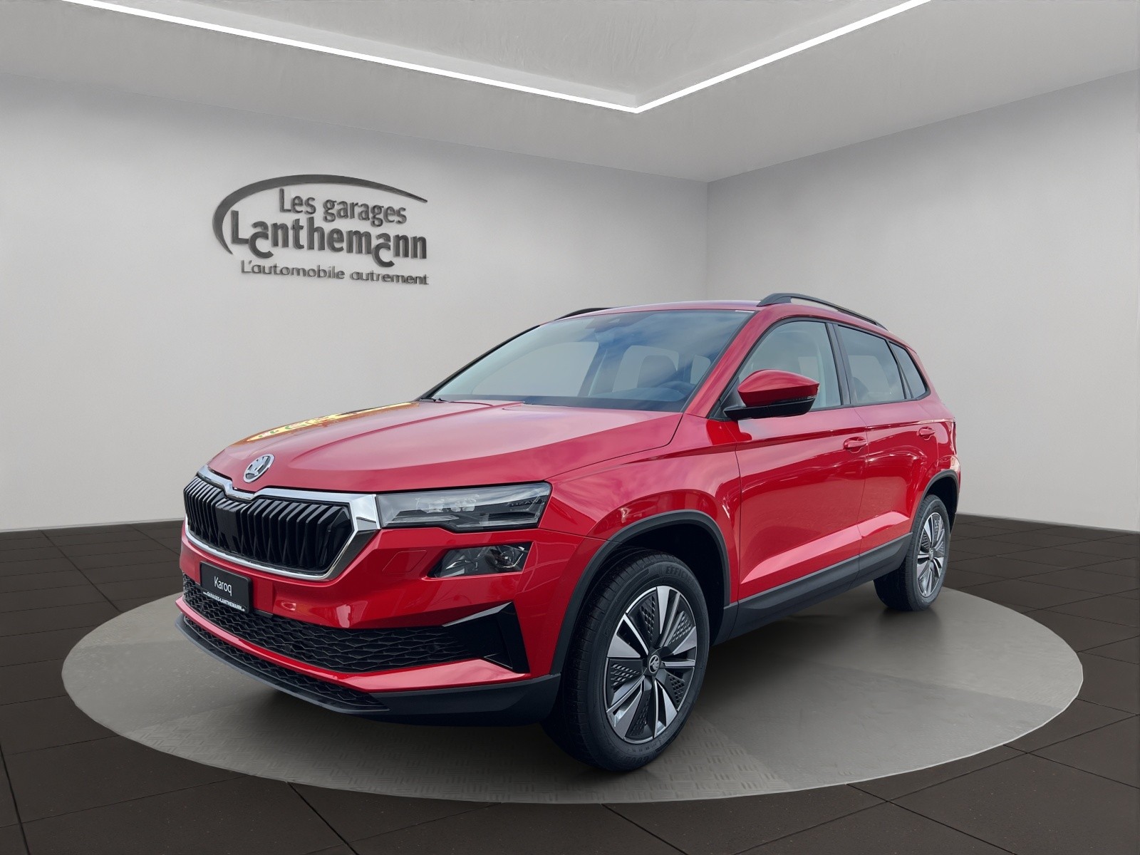 SKODA Karoq 1.5 TSI Dynamic DSG-image-0